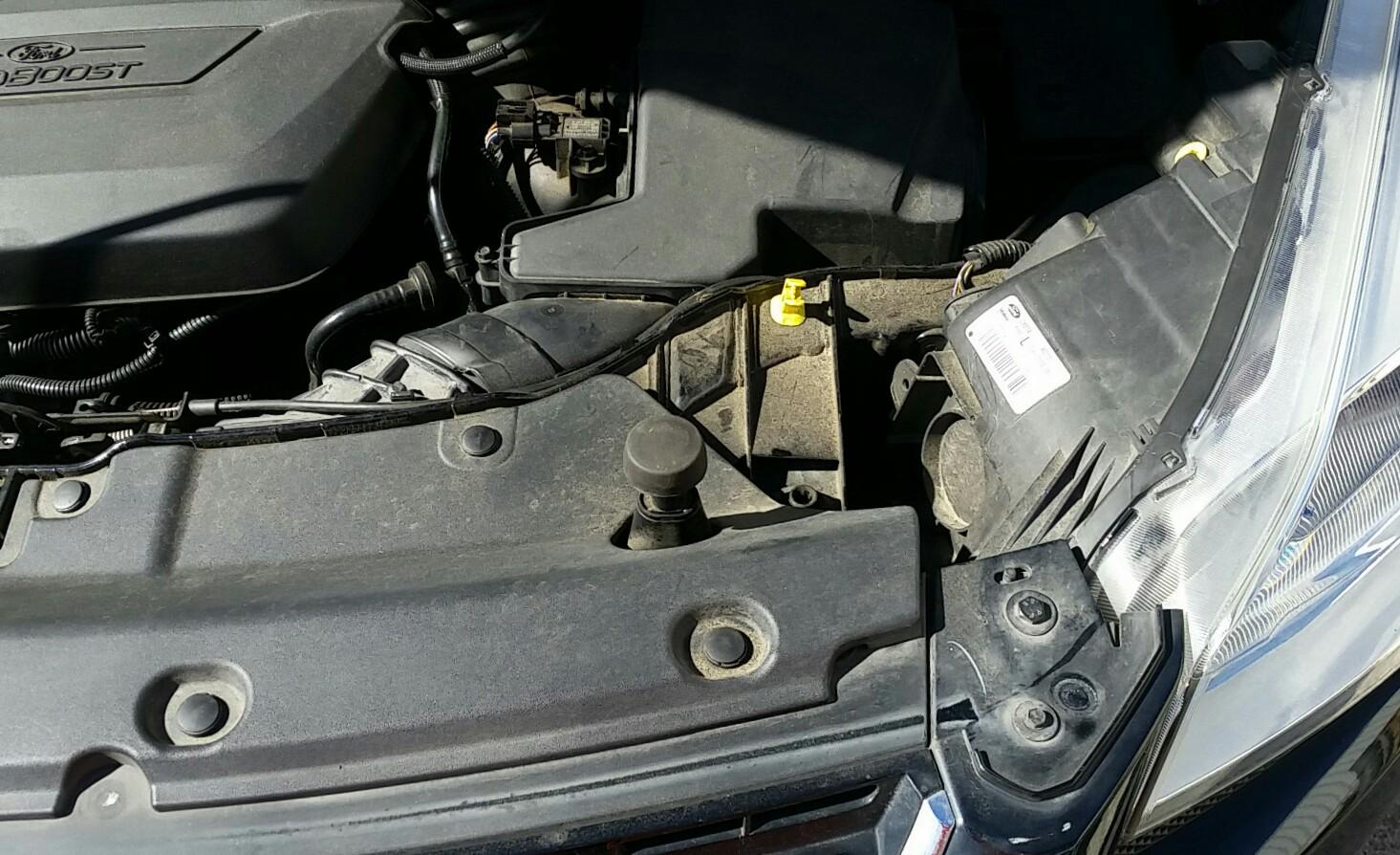 Ford Kuga - TE 2012-2013