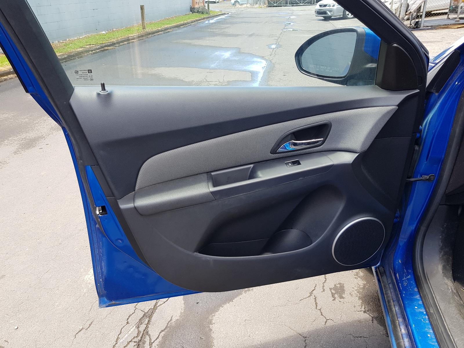 Holden Cruze - 2009-Present