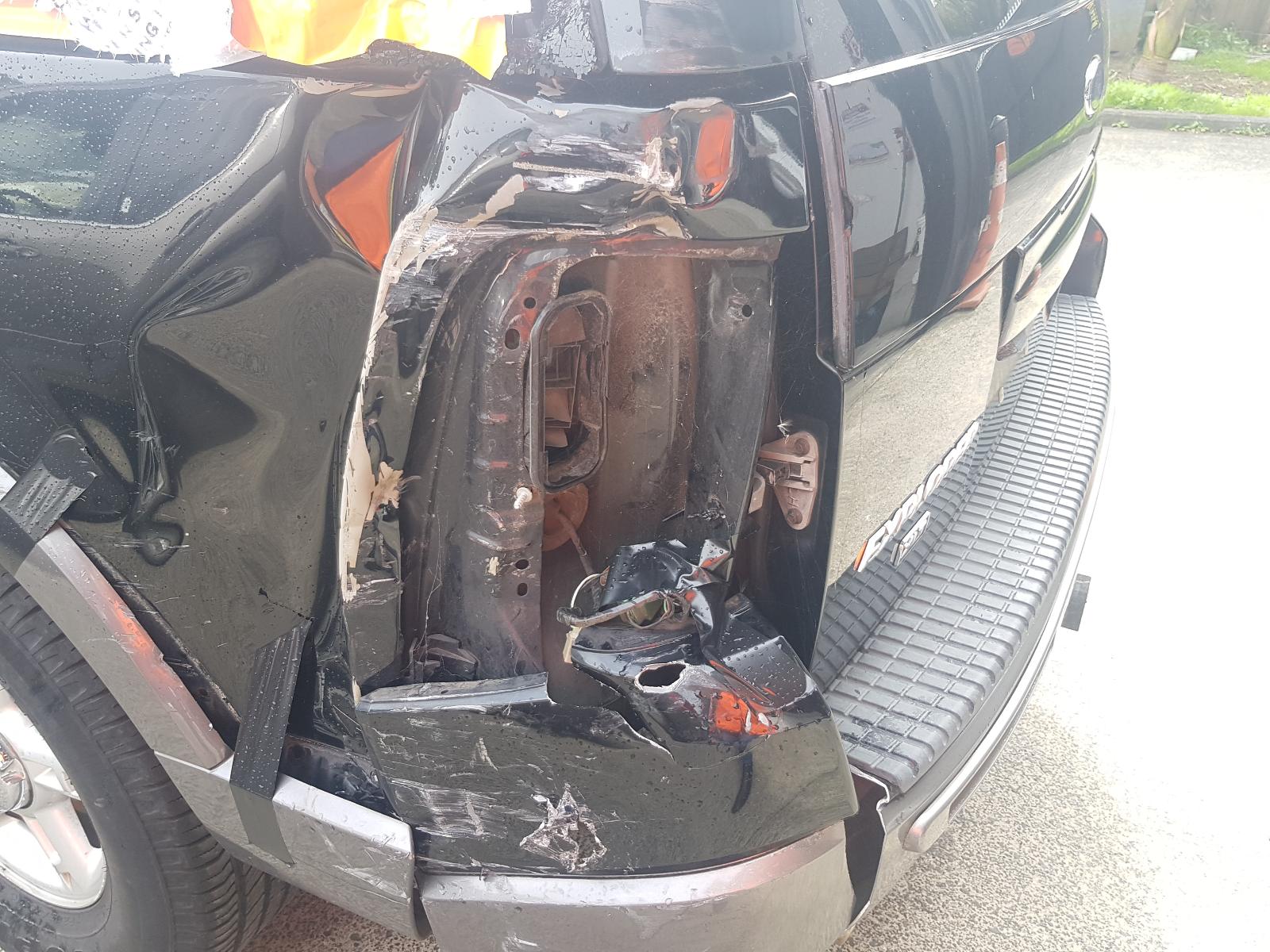 Ford Explorer - UT 2001-2005