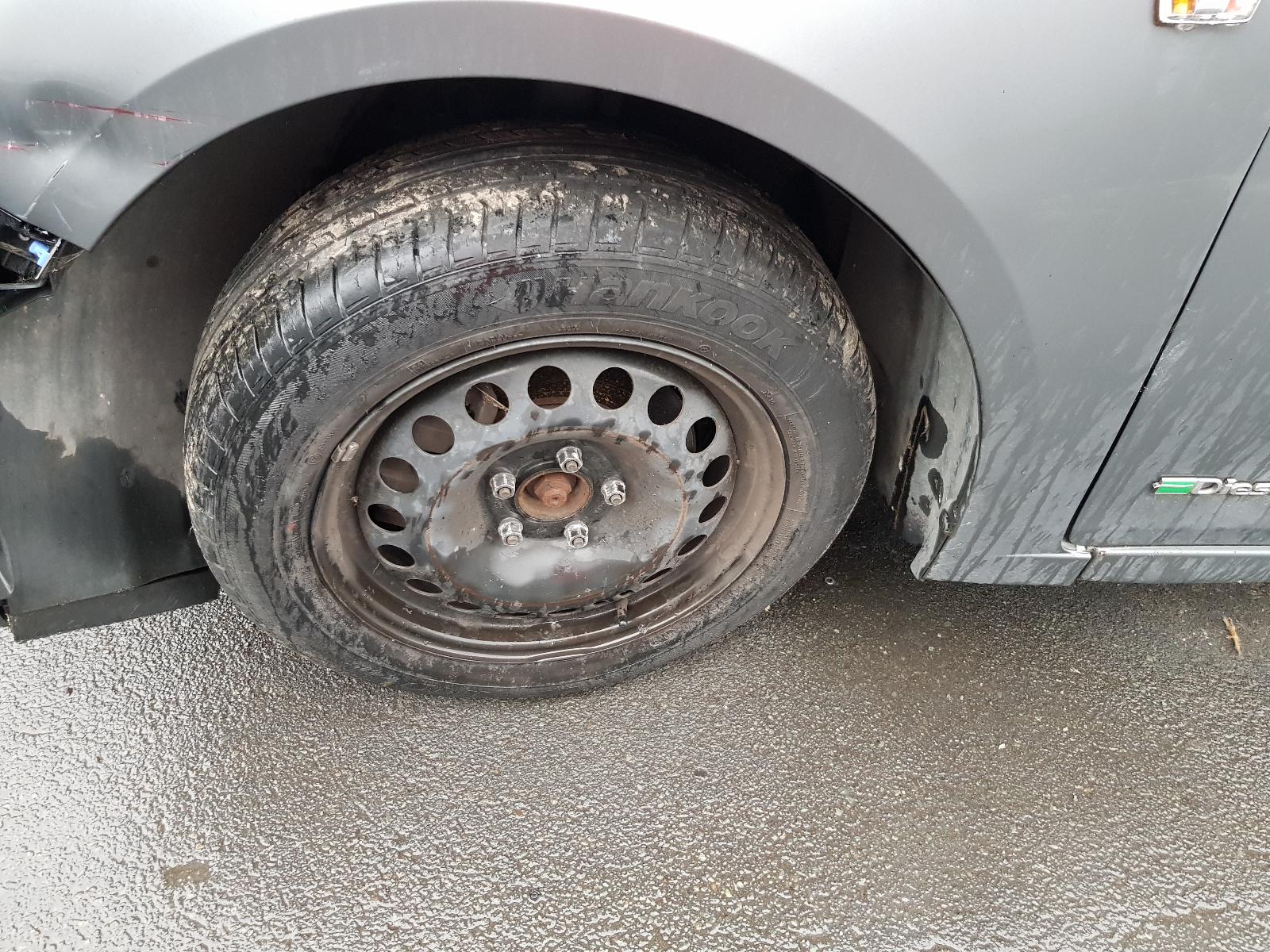 Holden Cruze - 2009-Present