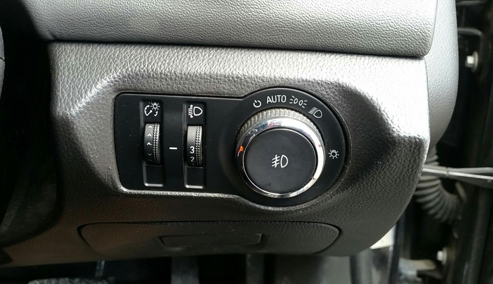 Holden Cruze - 2009-Present