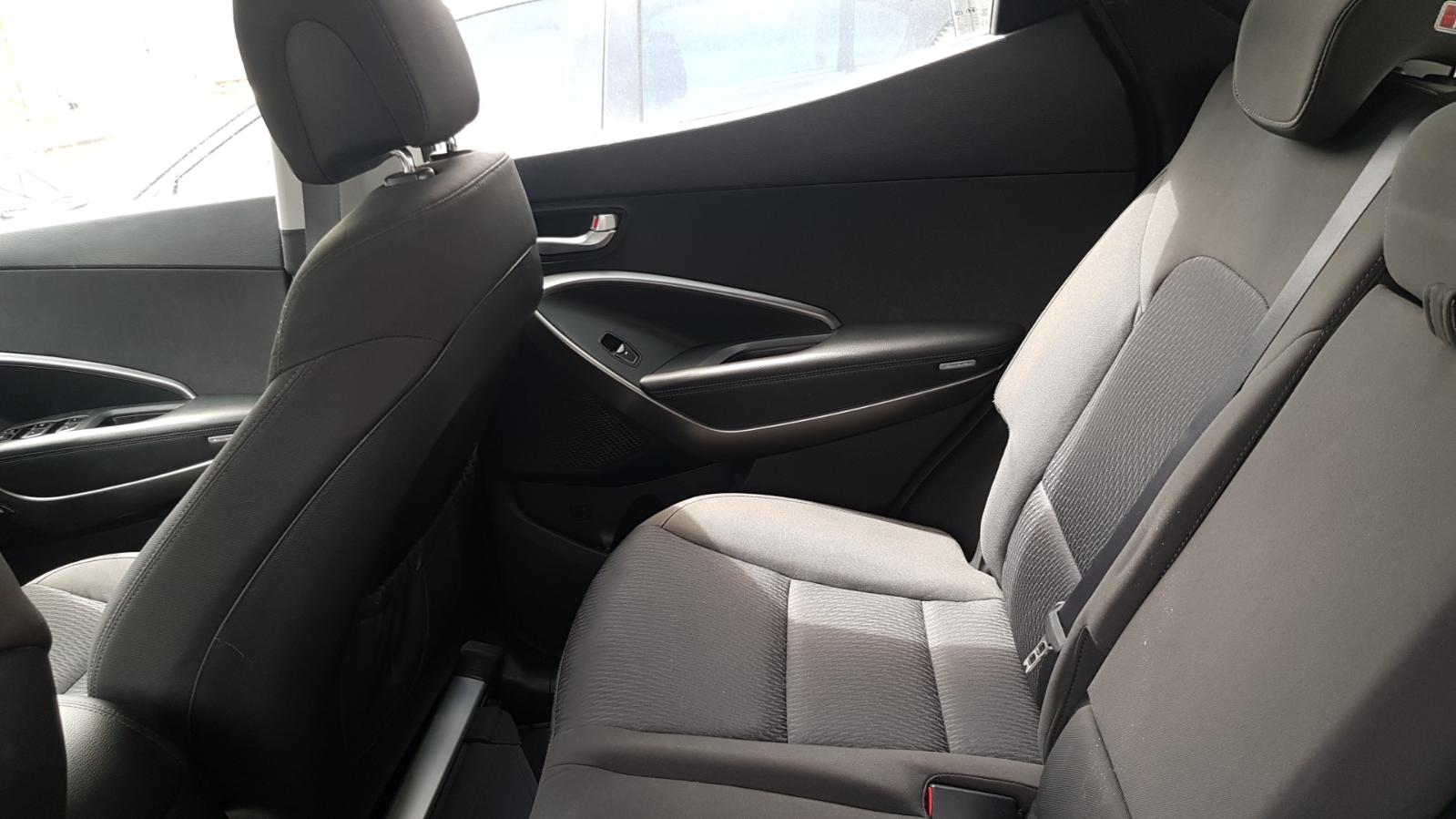 Hyundai Santa Fe - 2013-Present