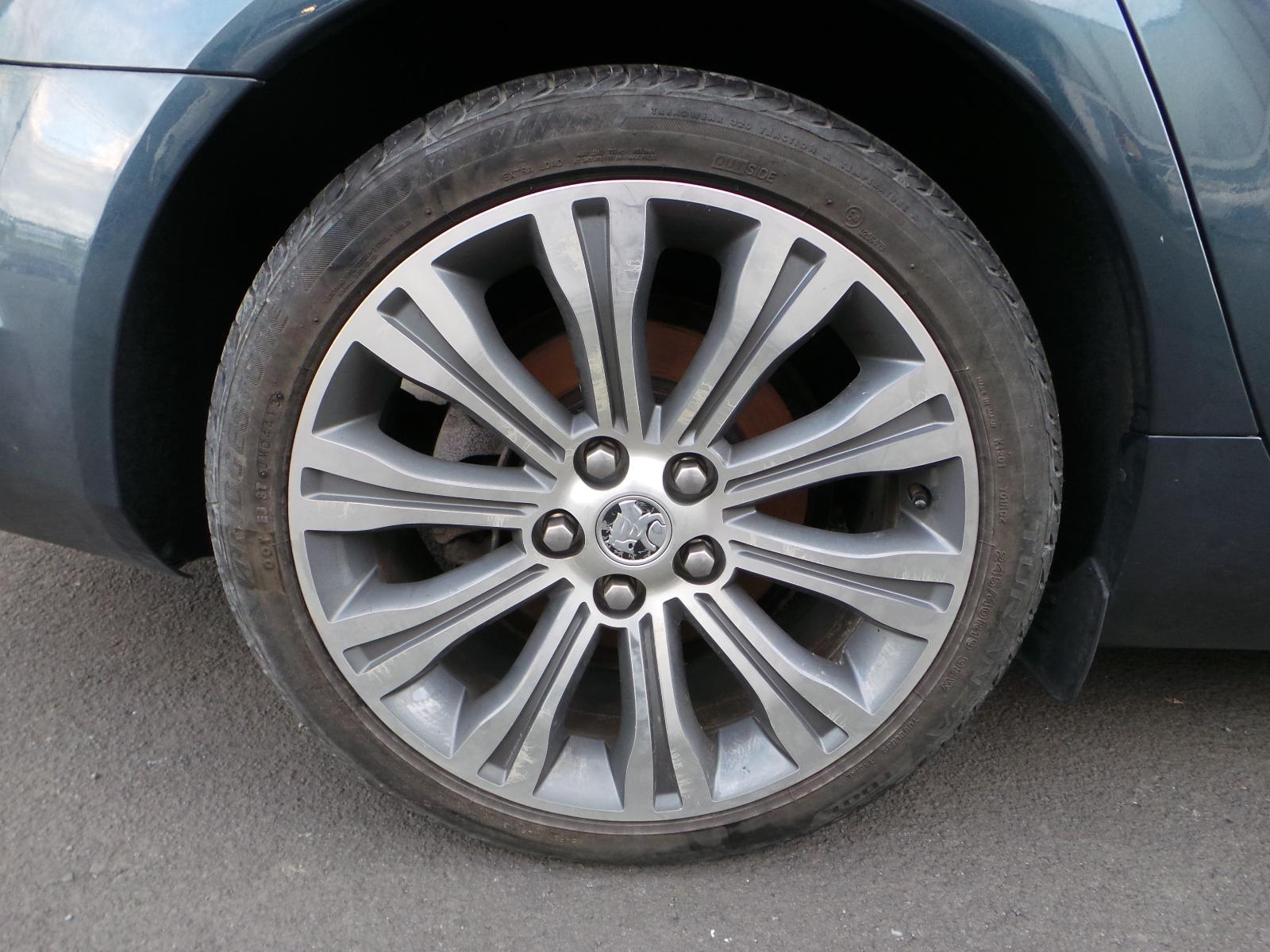 Holden Commodore - VF 2013-Present