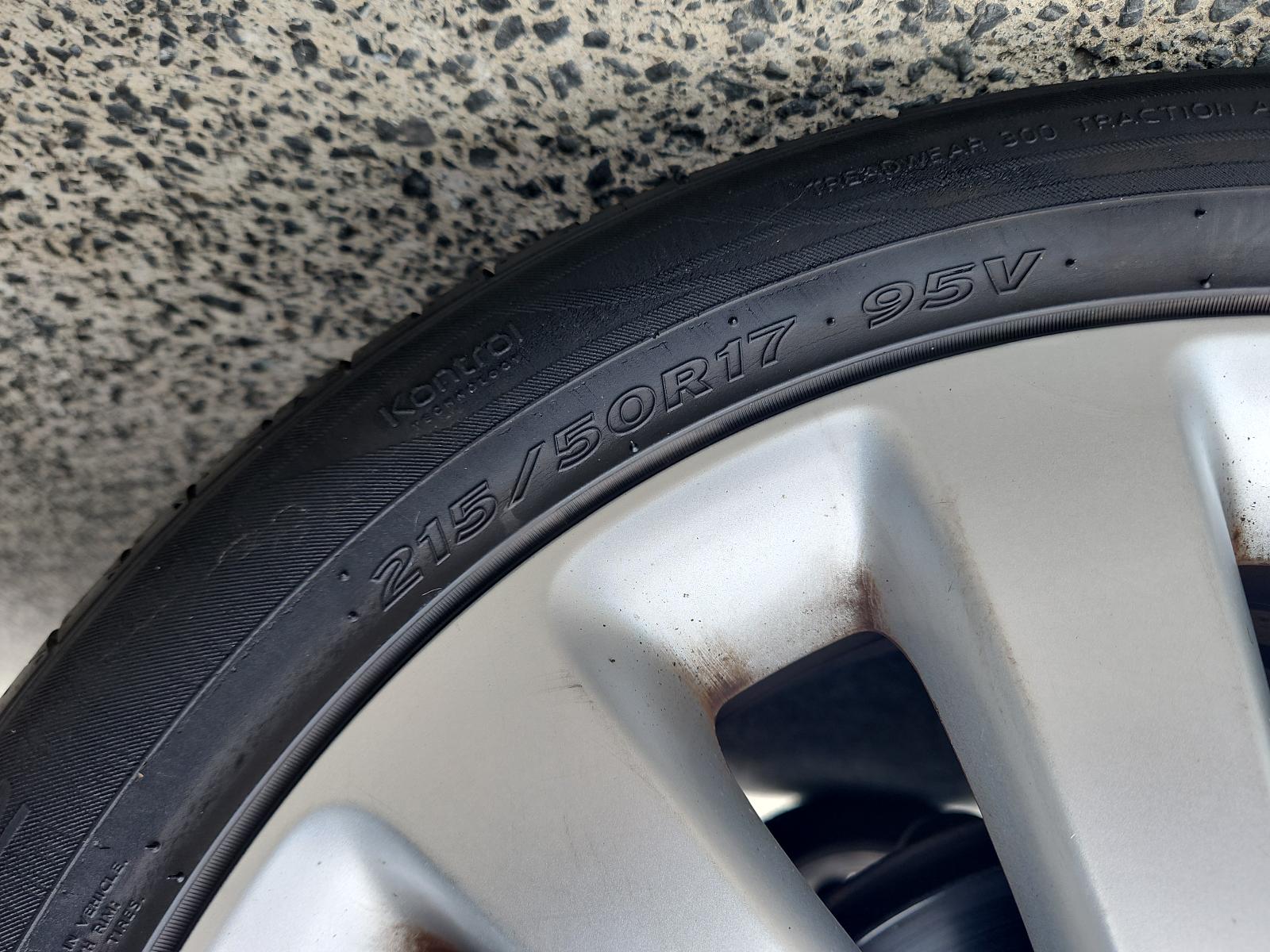 Holden Cruze - 2009-Present