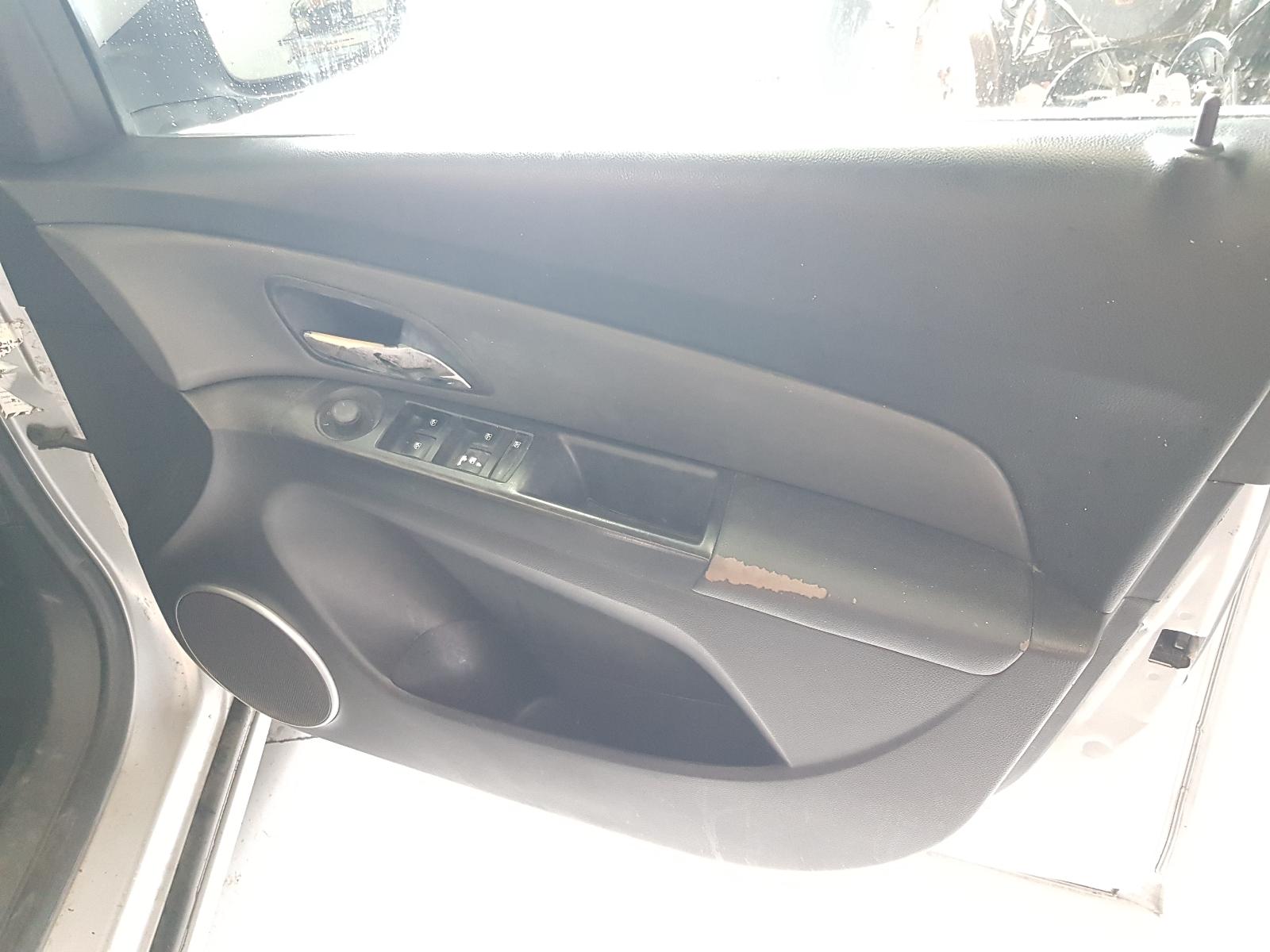 Holden Cruze - 2009-Present