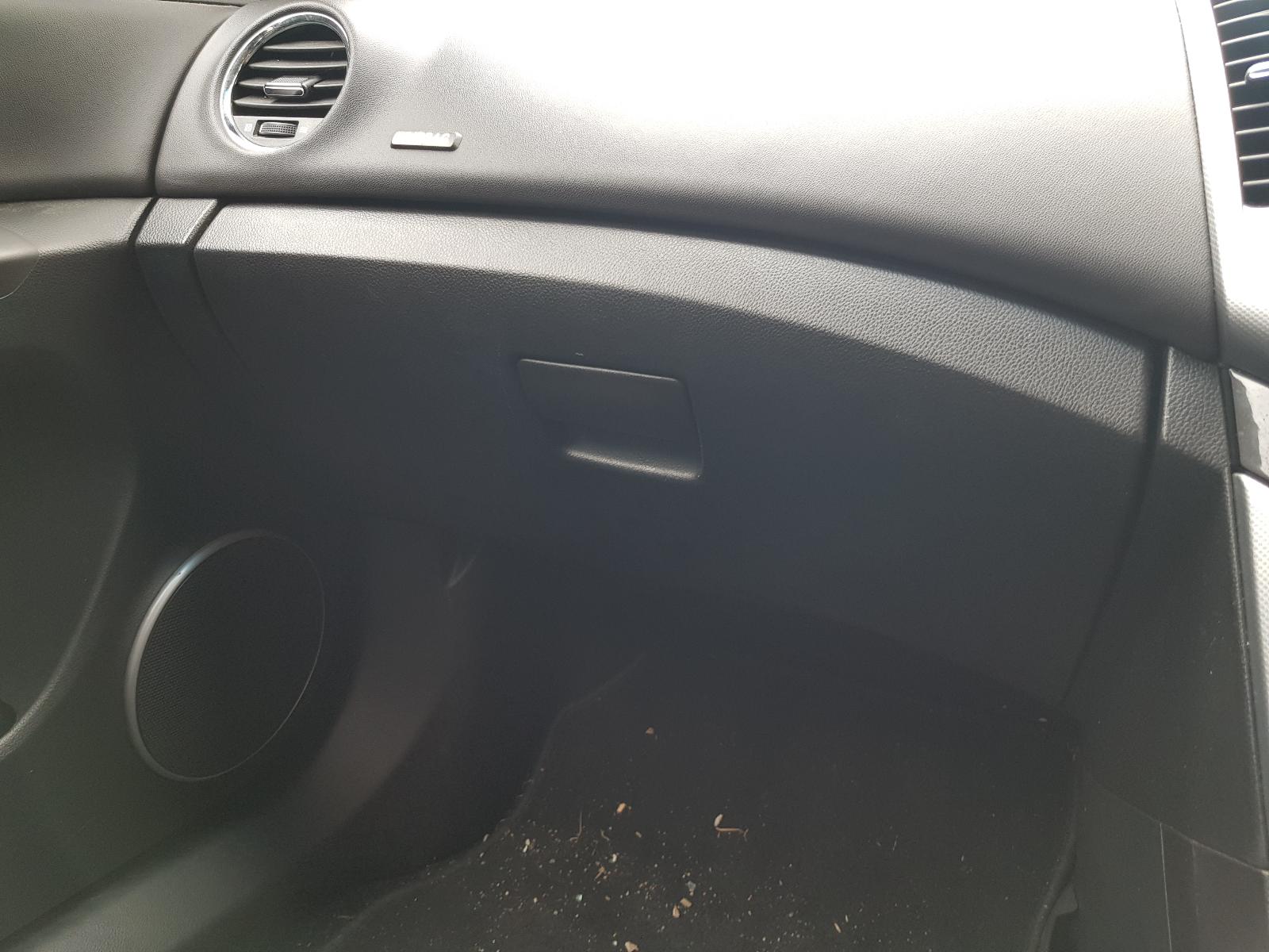 Holden Cruze - 2009-Present