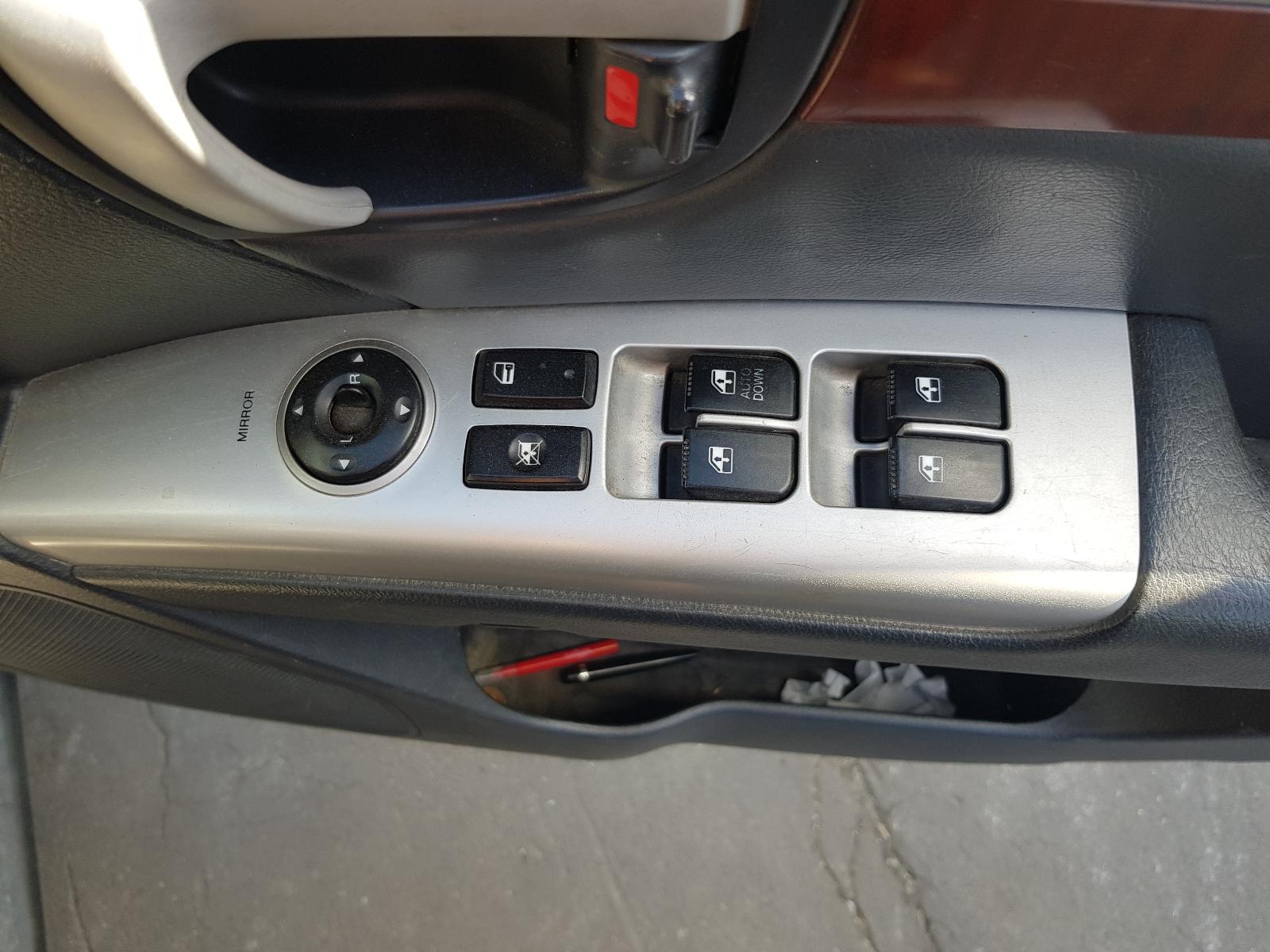 Hyundai Santa Fe - 2006-2012