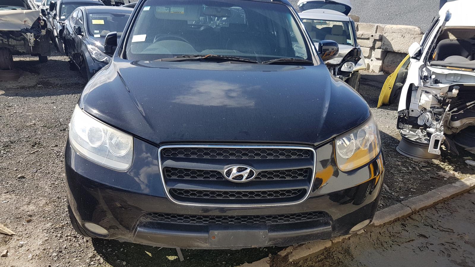 Hyundai Santa Fe - 2006-2012