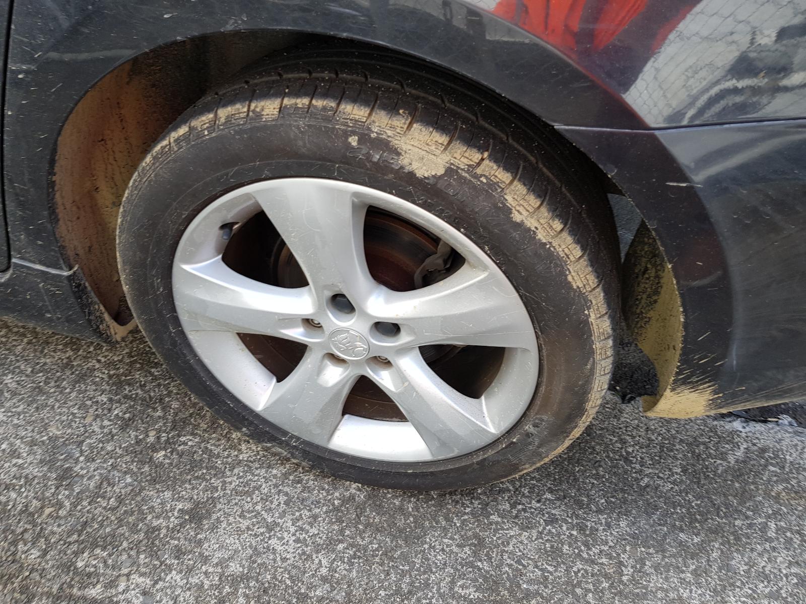 Holden Cruze - 2009-Present