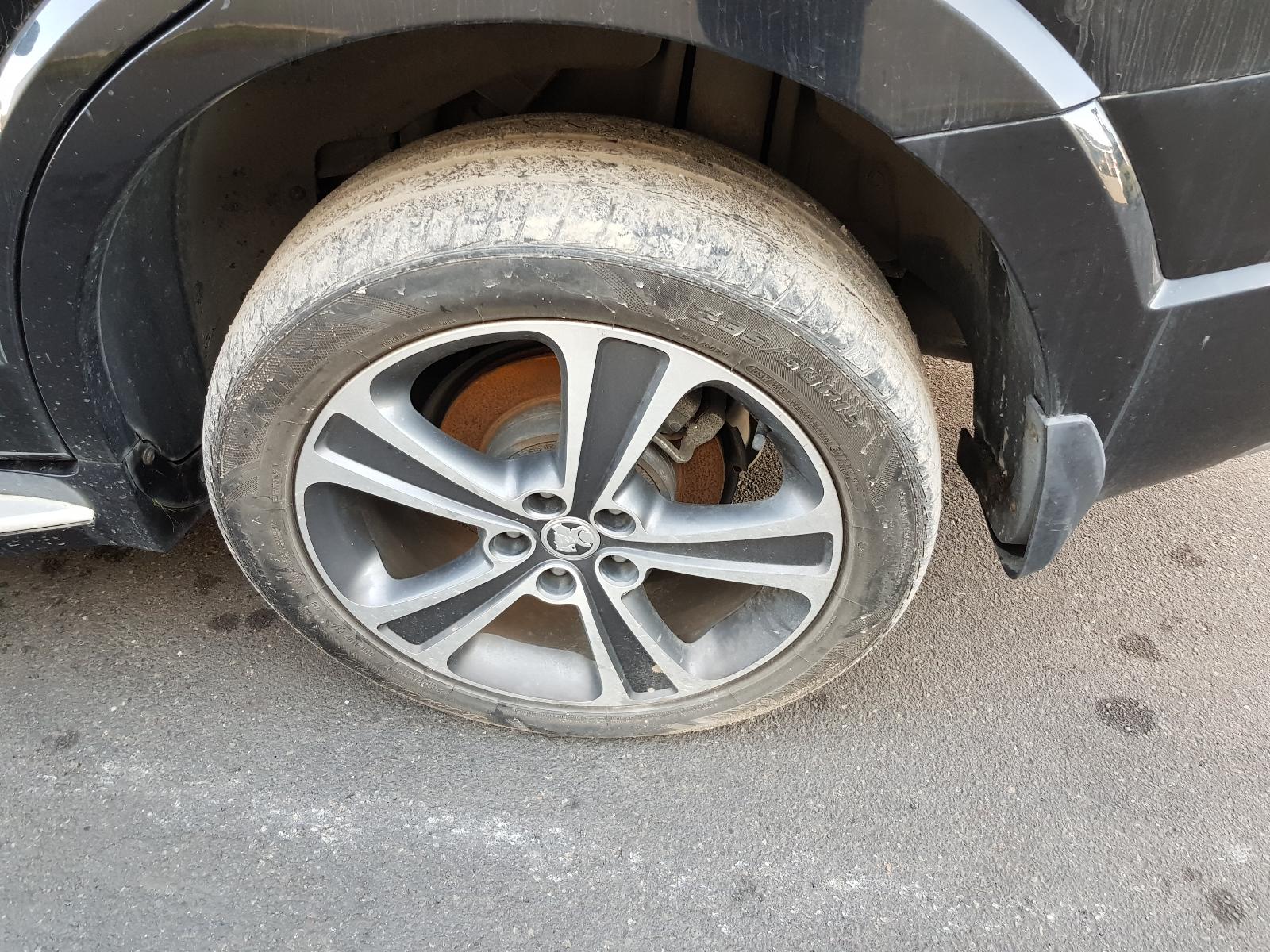 Holden Captiva - Captiva 7 2011-Present