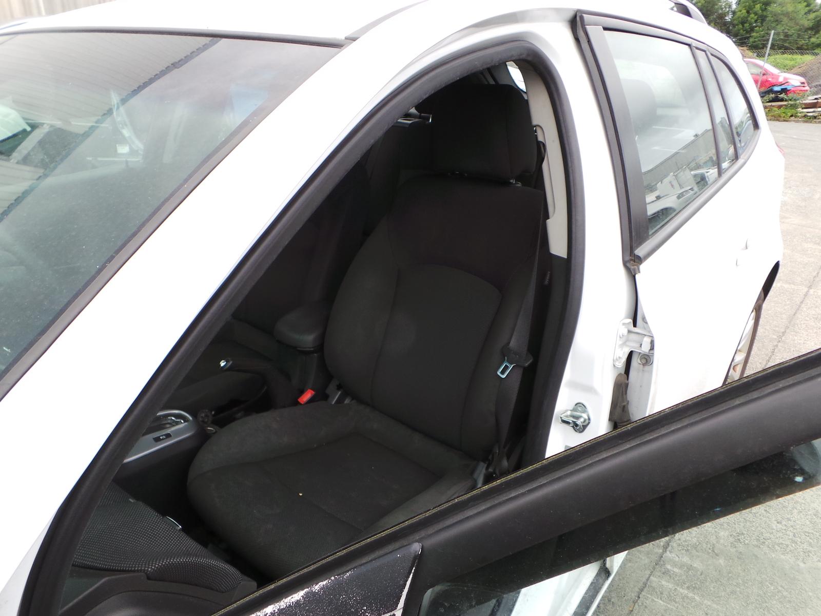 Holden Cruze - 2009-Present