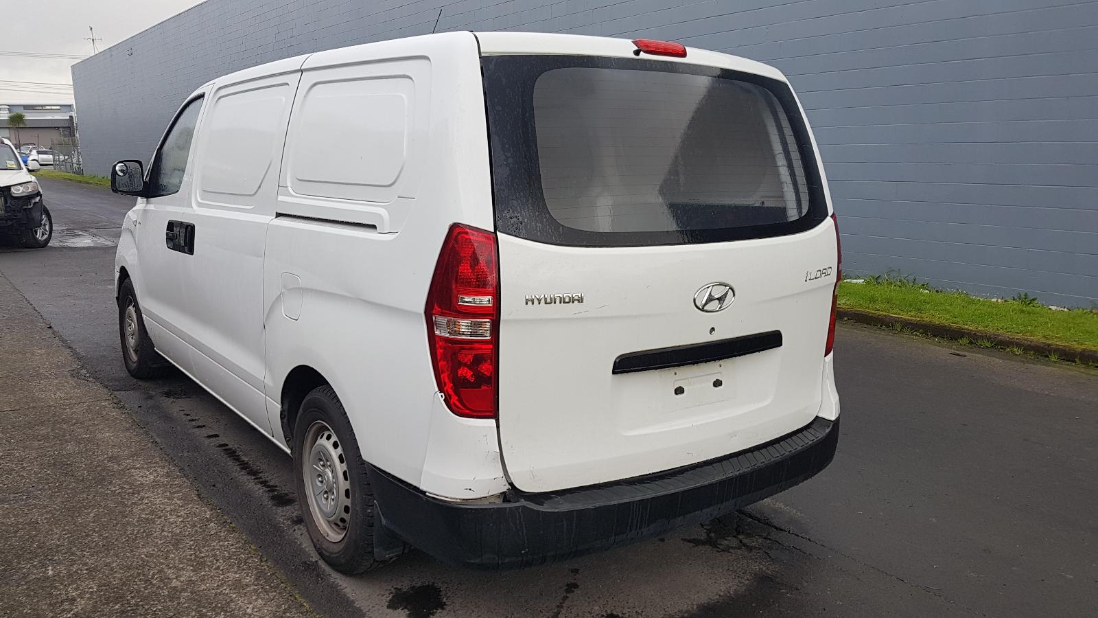 Hyundai H1 Van - 2008-2016