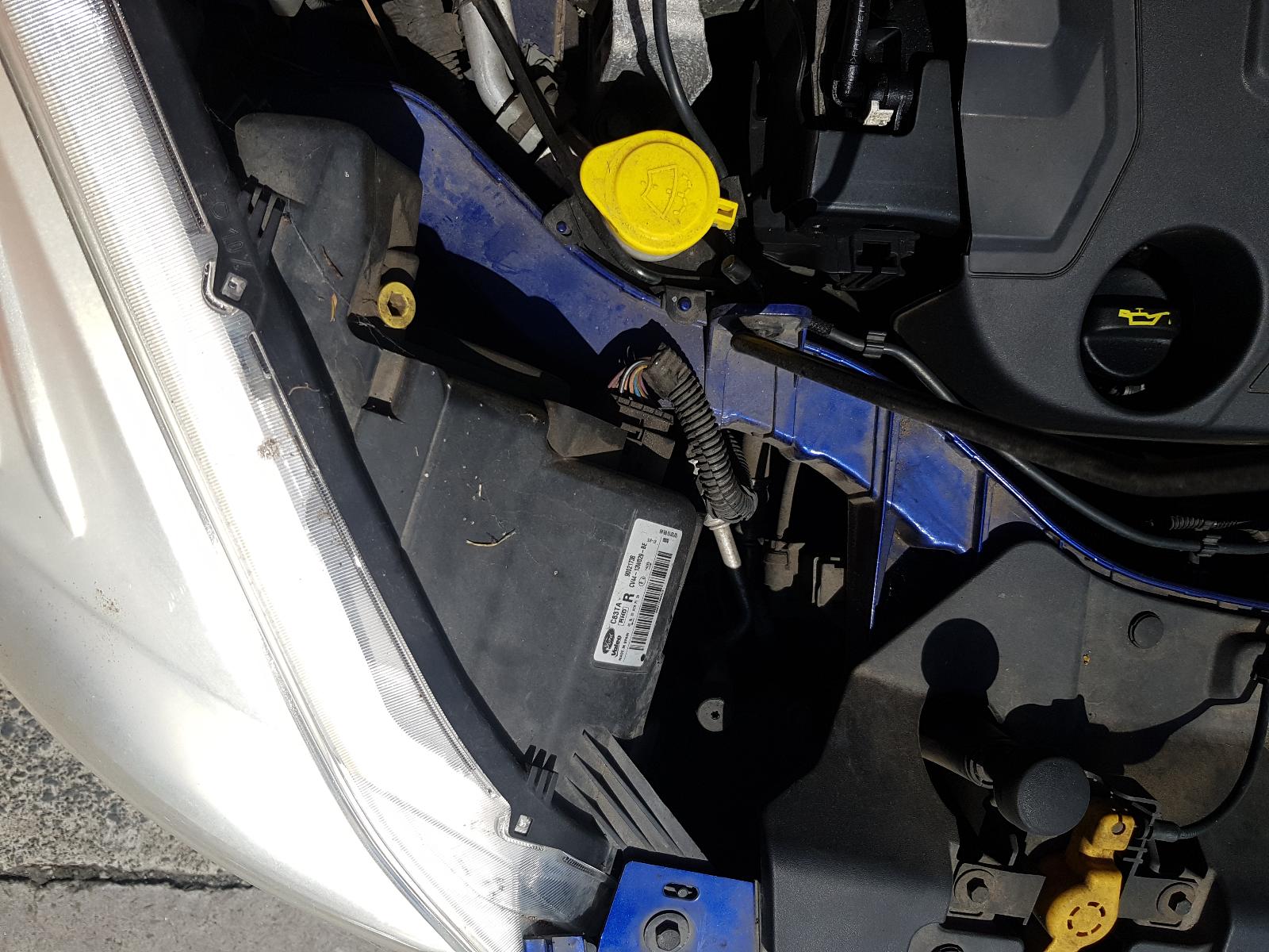 Ford Kuga - TE 2012-2013