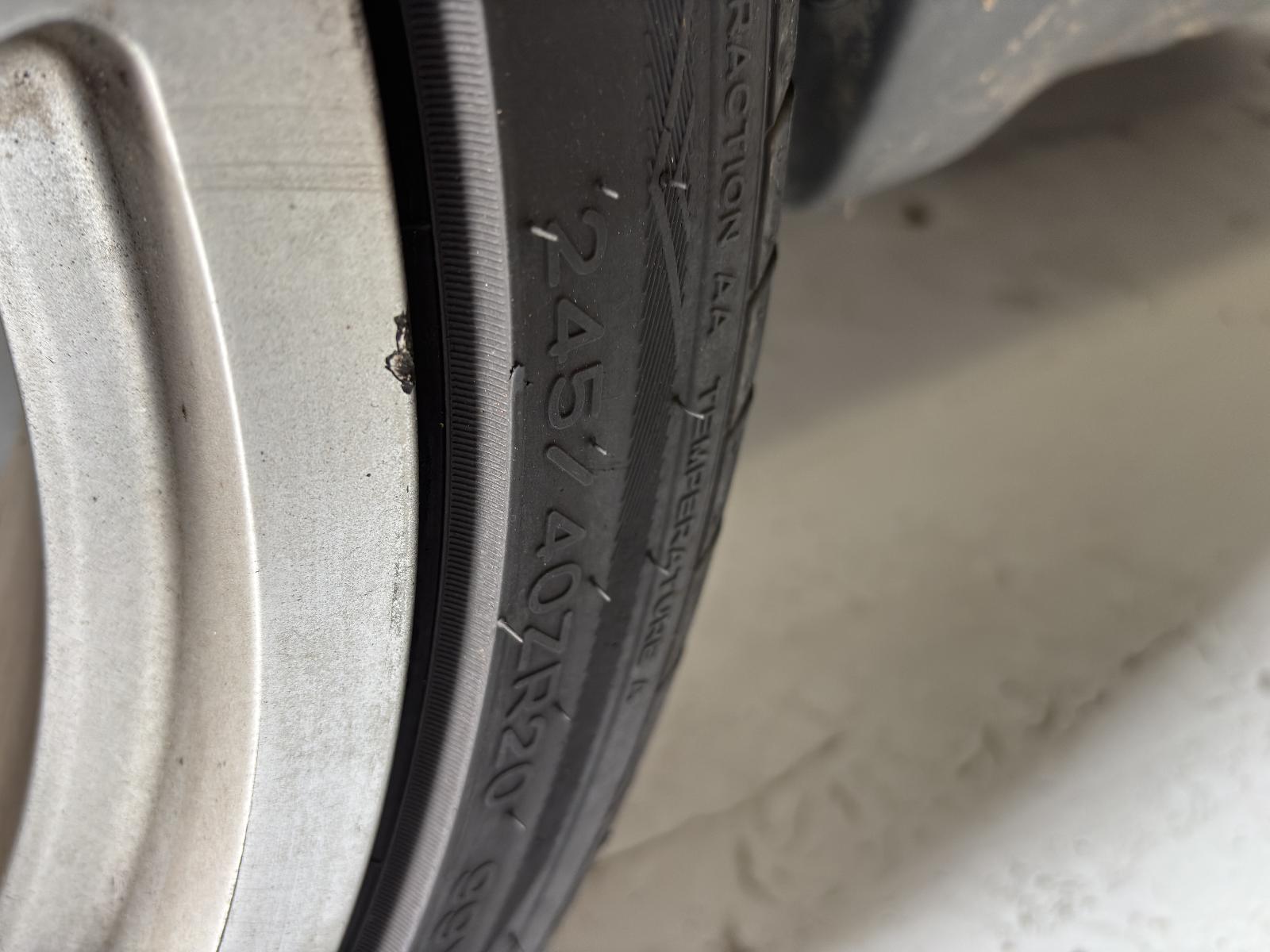 Ford Kuga - 2008-2012