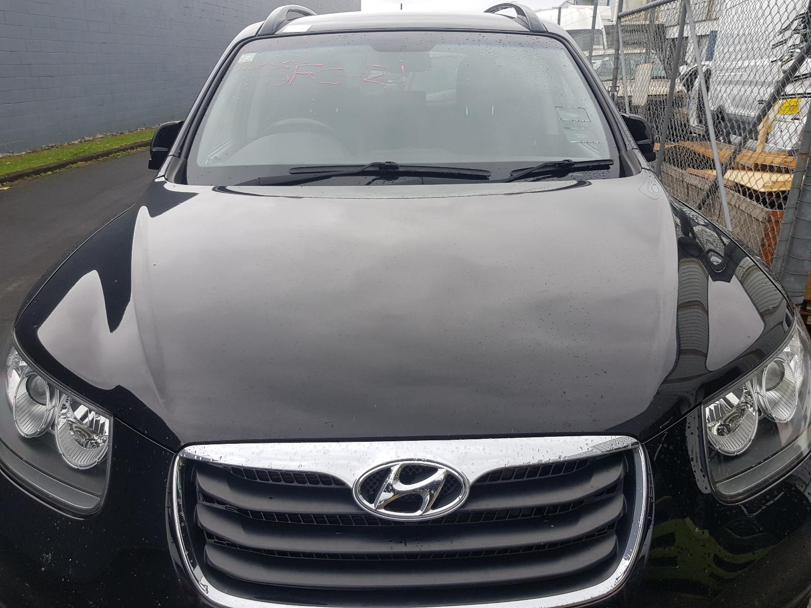 Hyundai Santa Fe - 2006-2012