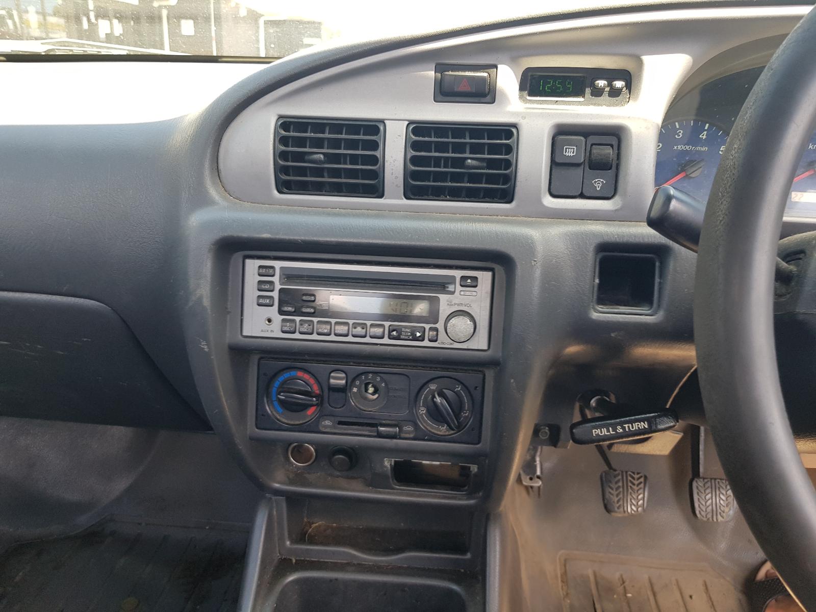 Ford Courier - 03-05