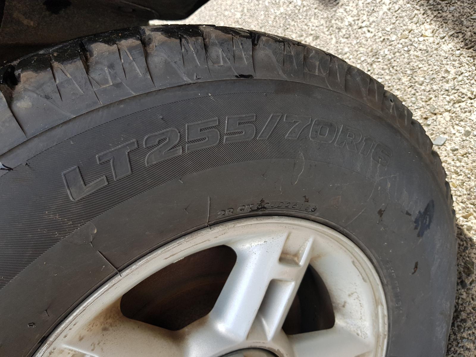 Ford Explorer - UT 2001-2005