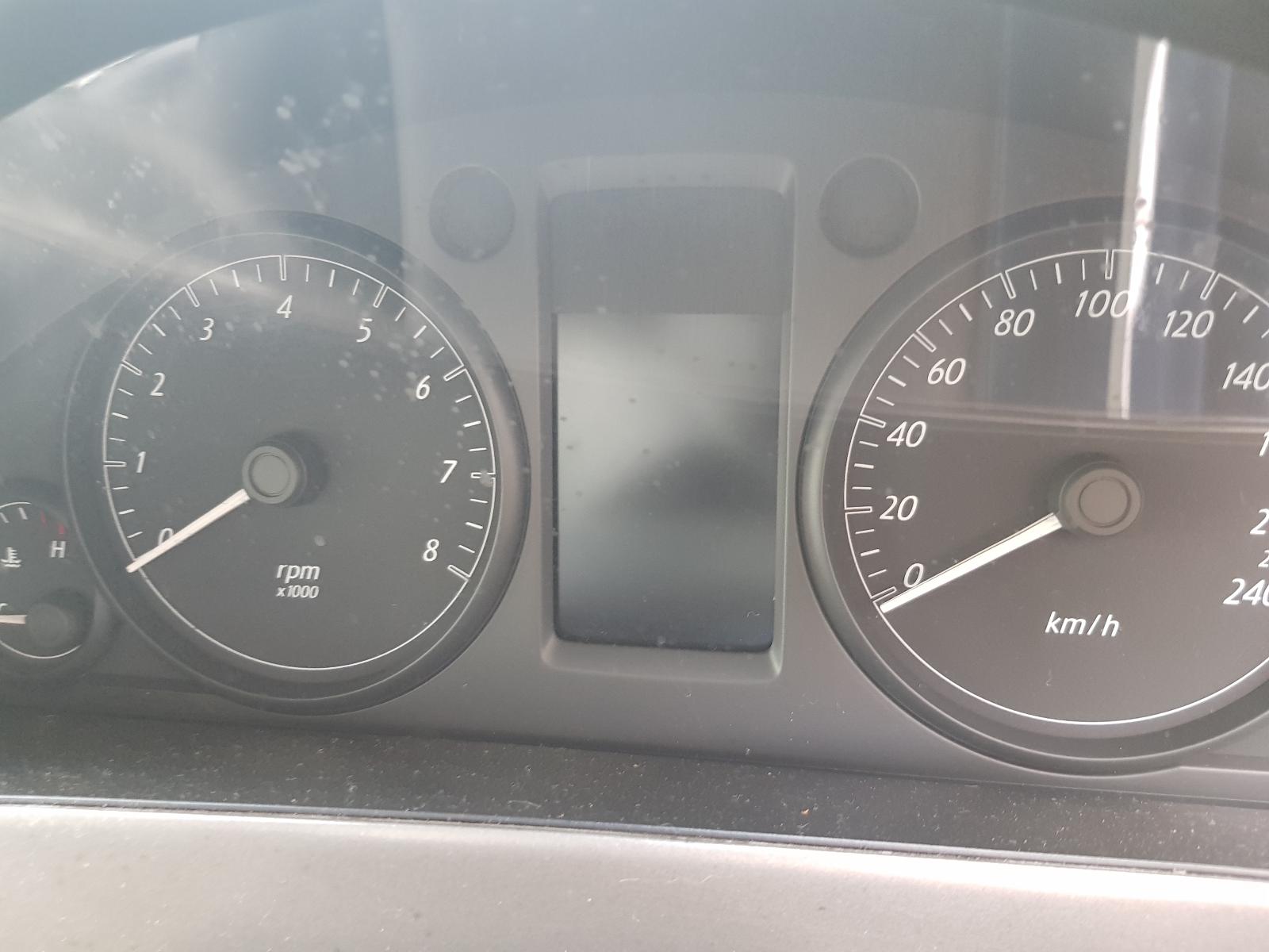 Holden Commodore - VE Omega 06-