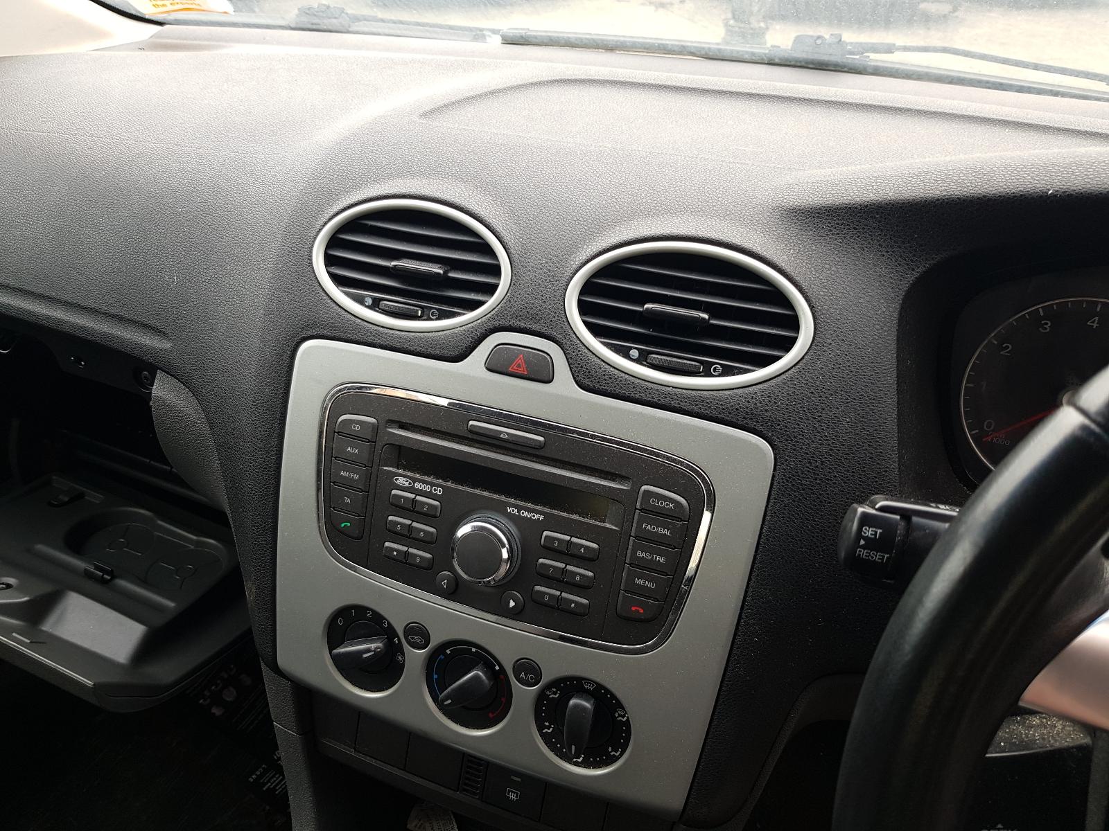 Ford Focus - LS 2005-2007