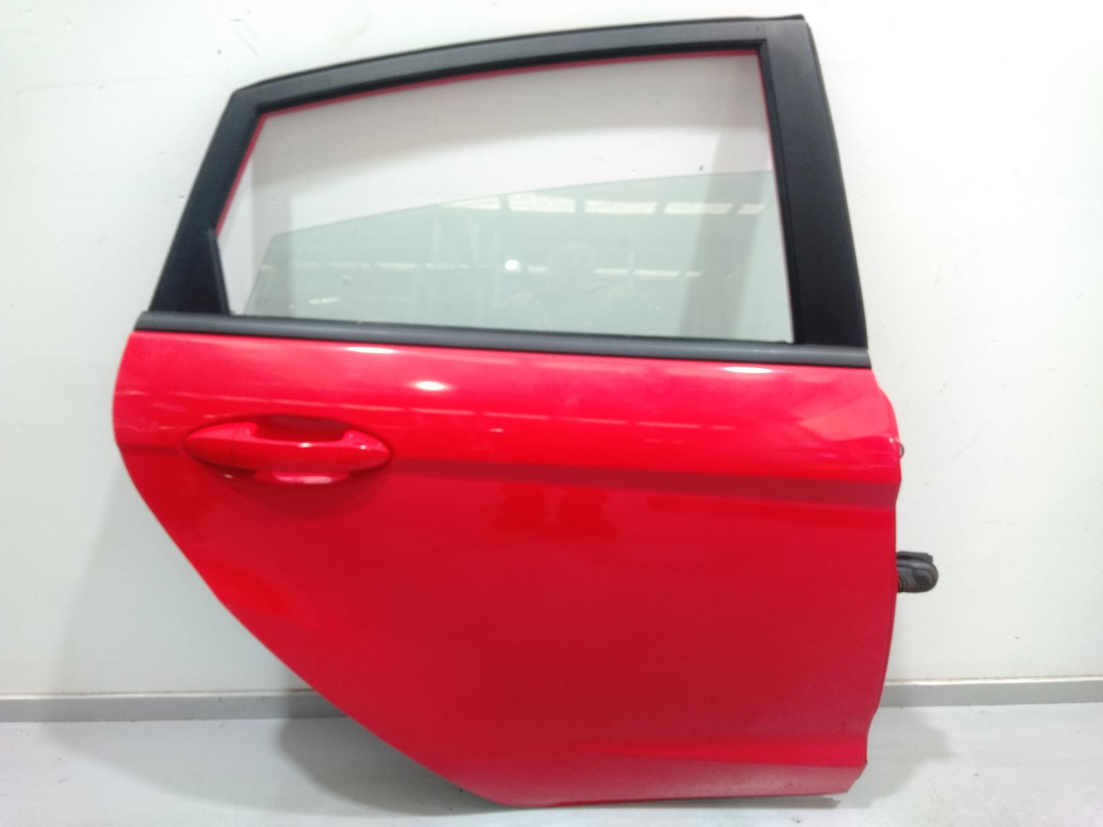 Right_Rear_Door_Sliding