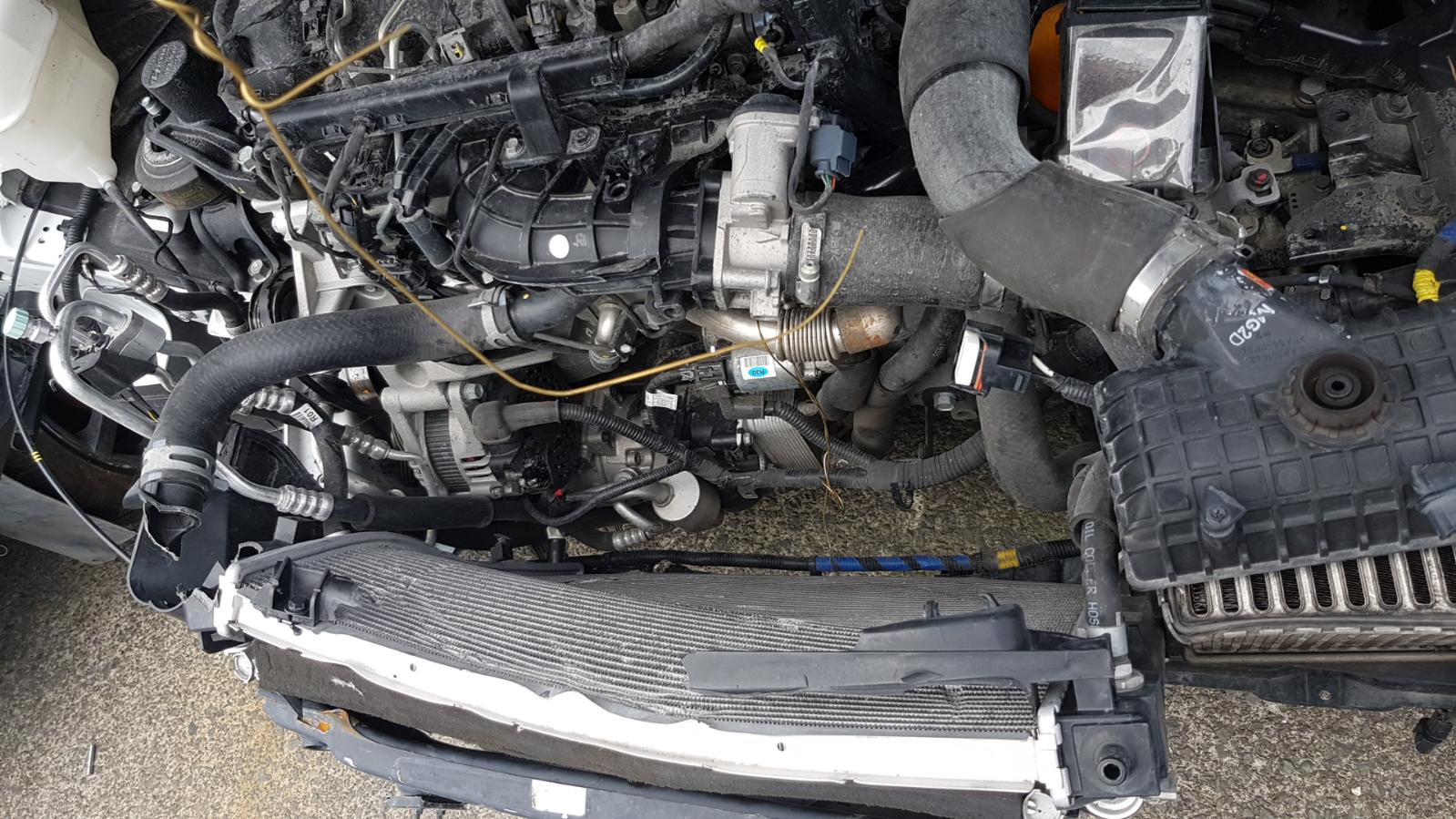 Hyundai Santa Fe - 2013-Present