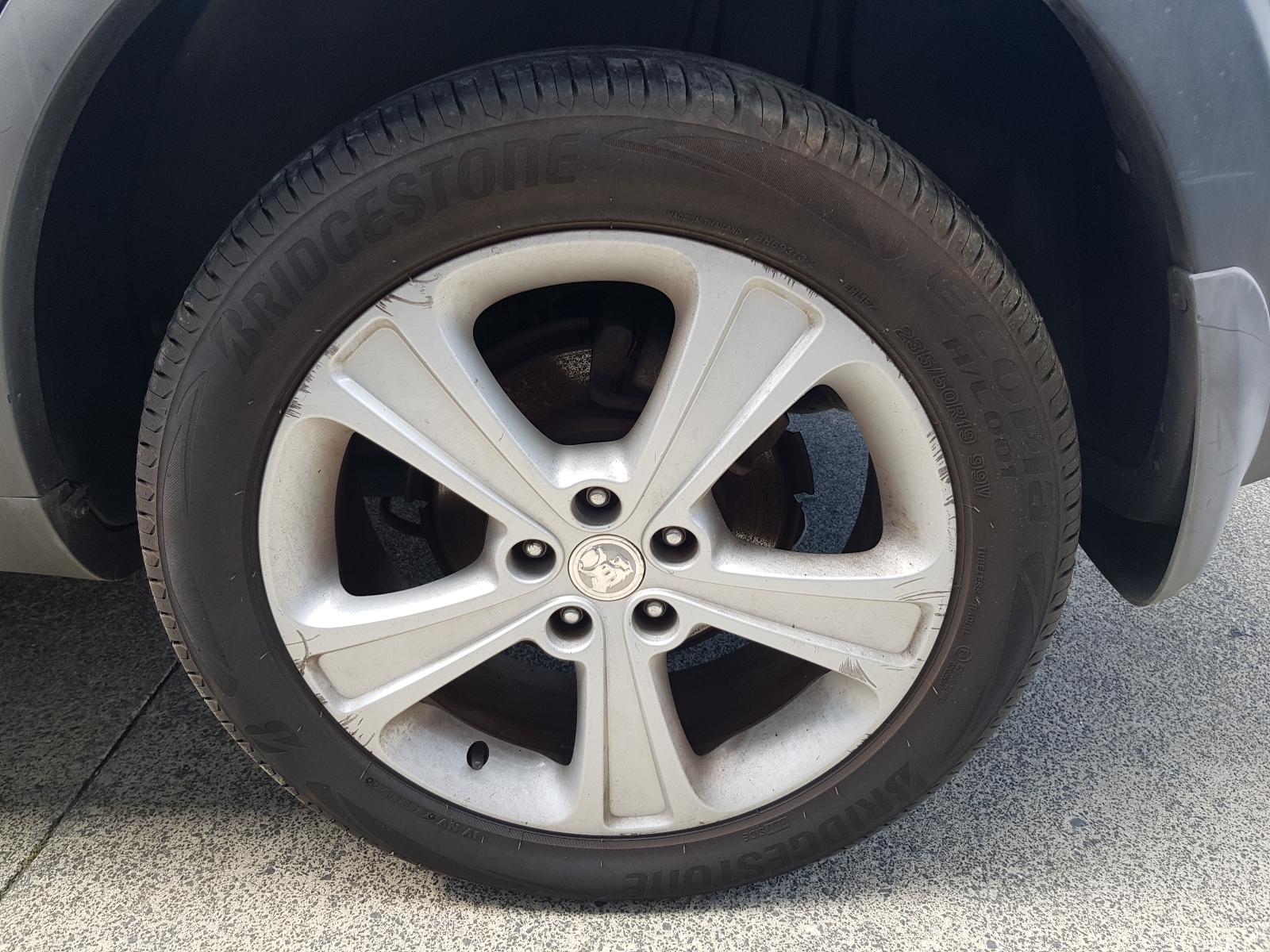 Holden Captiva - Captiva 7 2011-Present