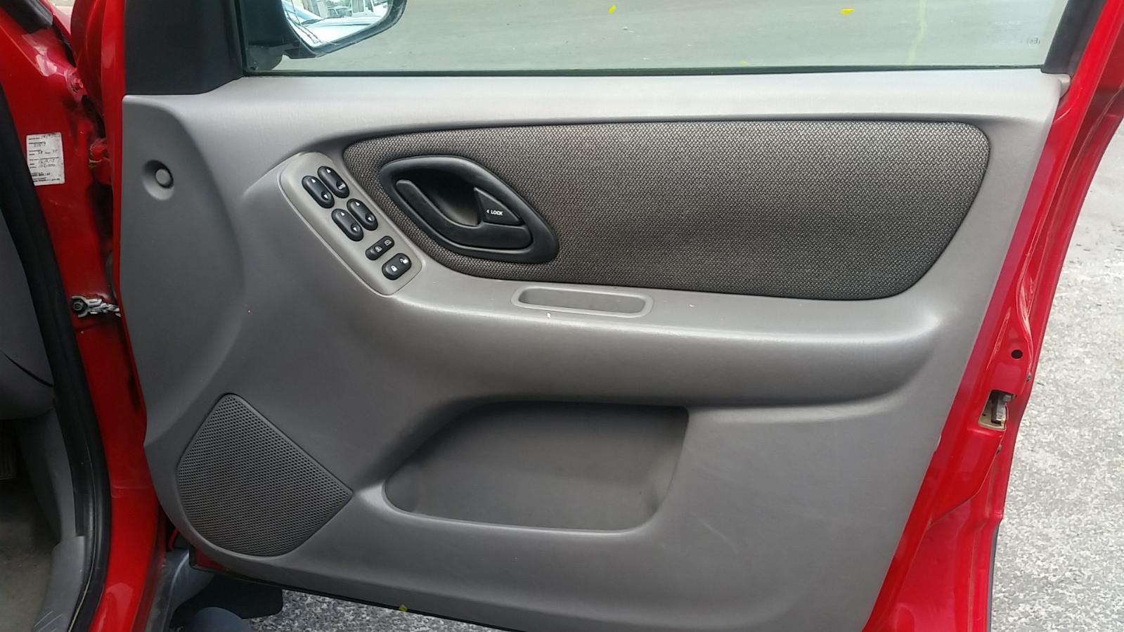 Ford Escape - EP 2001-2003