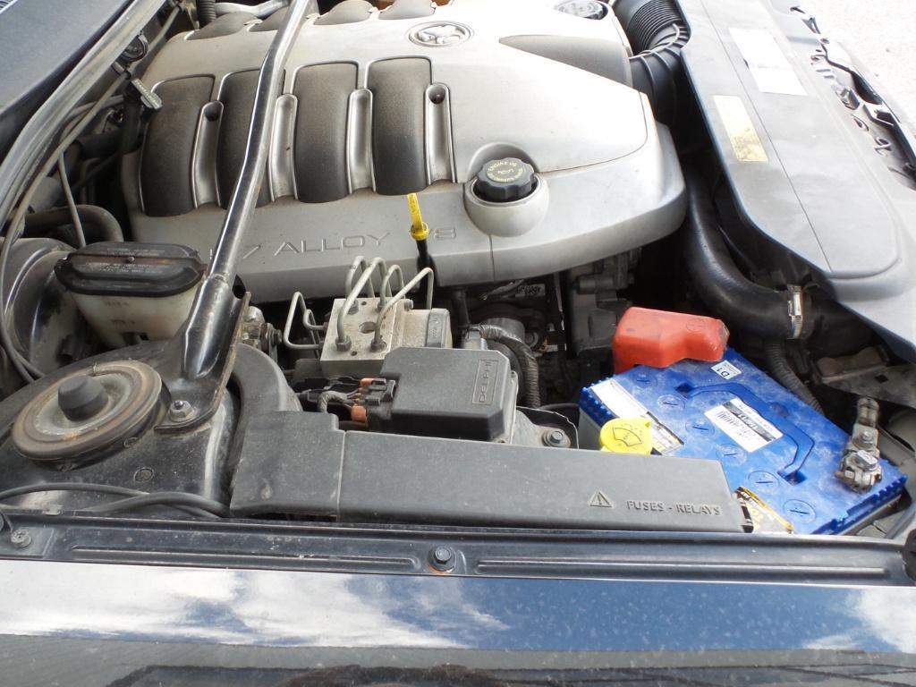 Holden Adventra - VY2 2003-2005