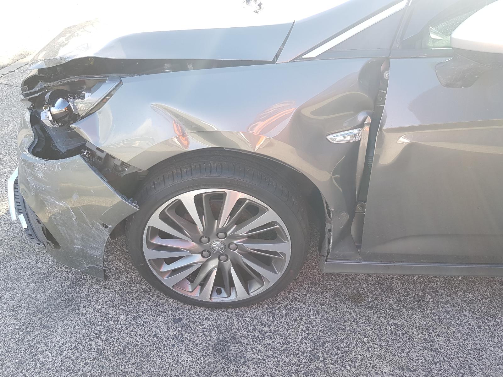 Holden Astra - J 2009-Present