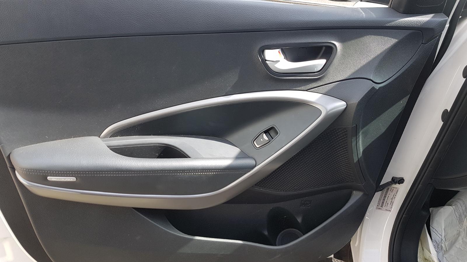 Hyundai Santa Fe - 2013-Present