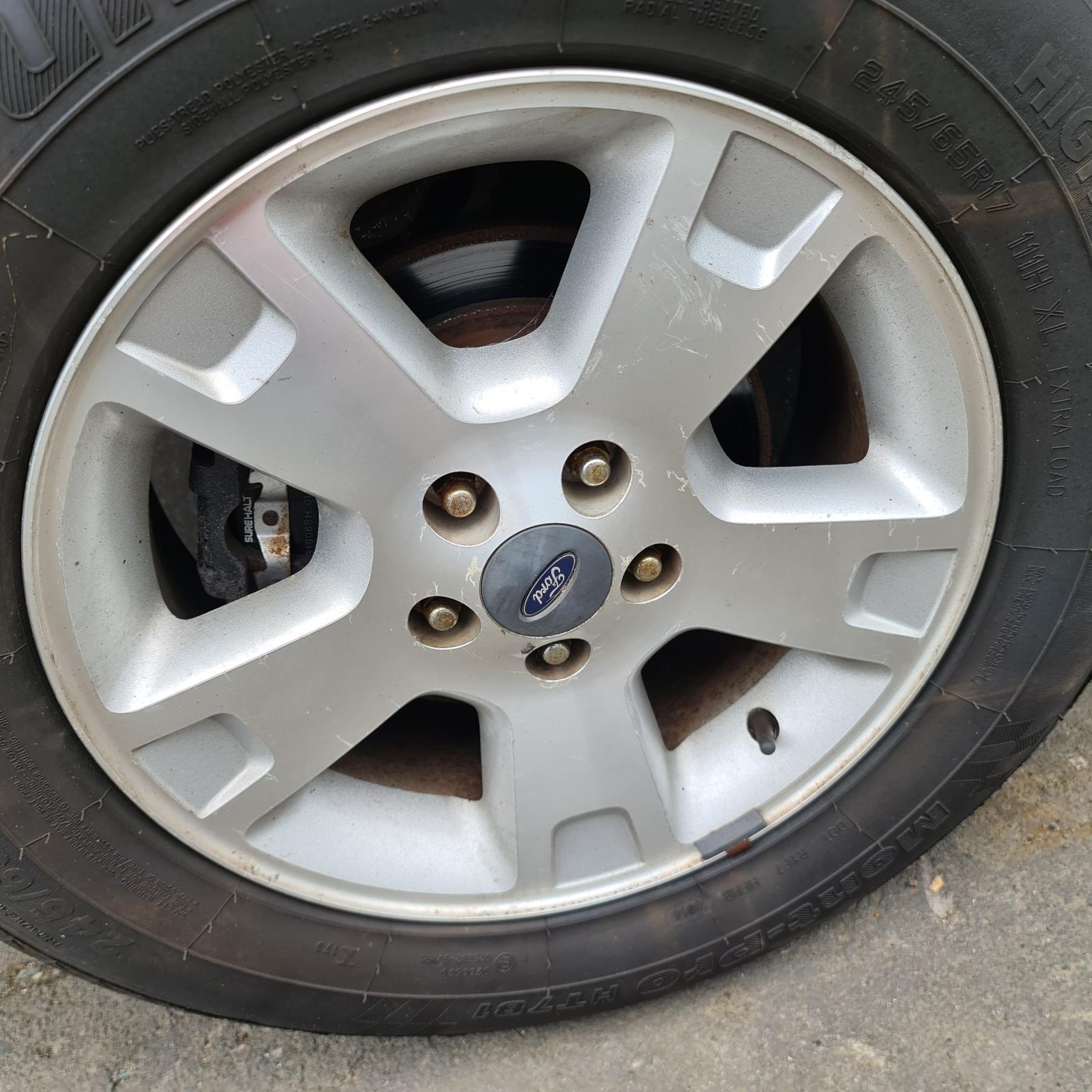 Ford Explorer - UT 2005-2007