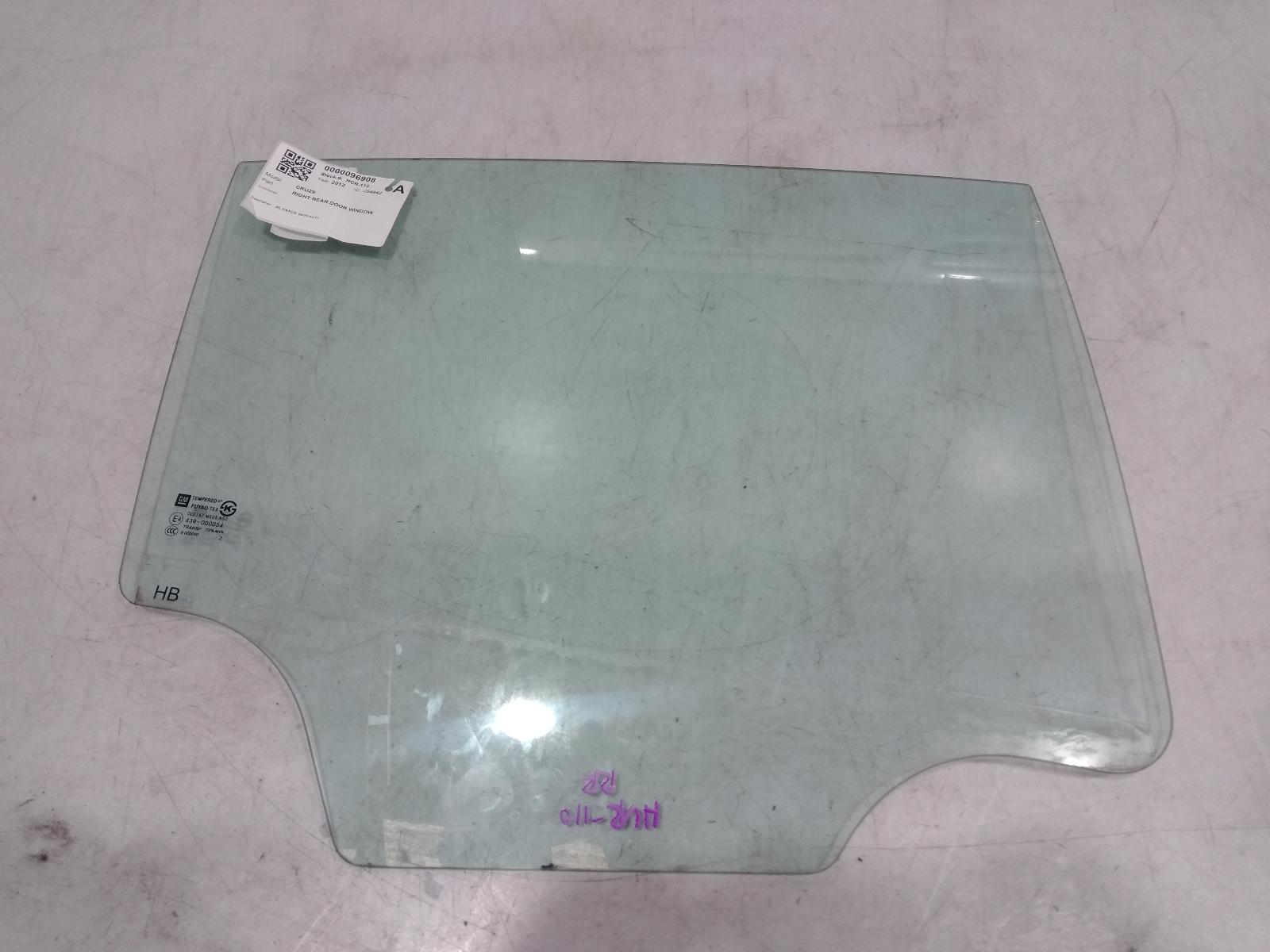 Right_Rear_Door_Window