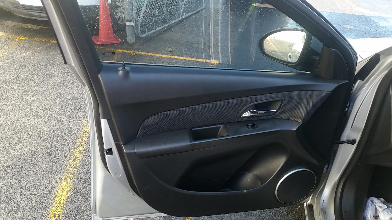 Holden Cruze - 2009-Present