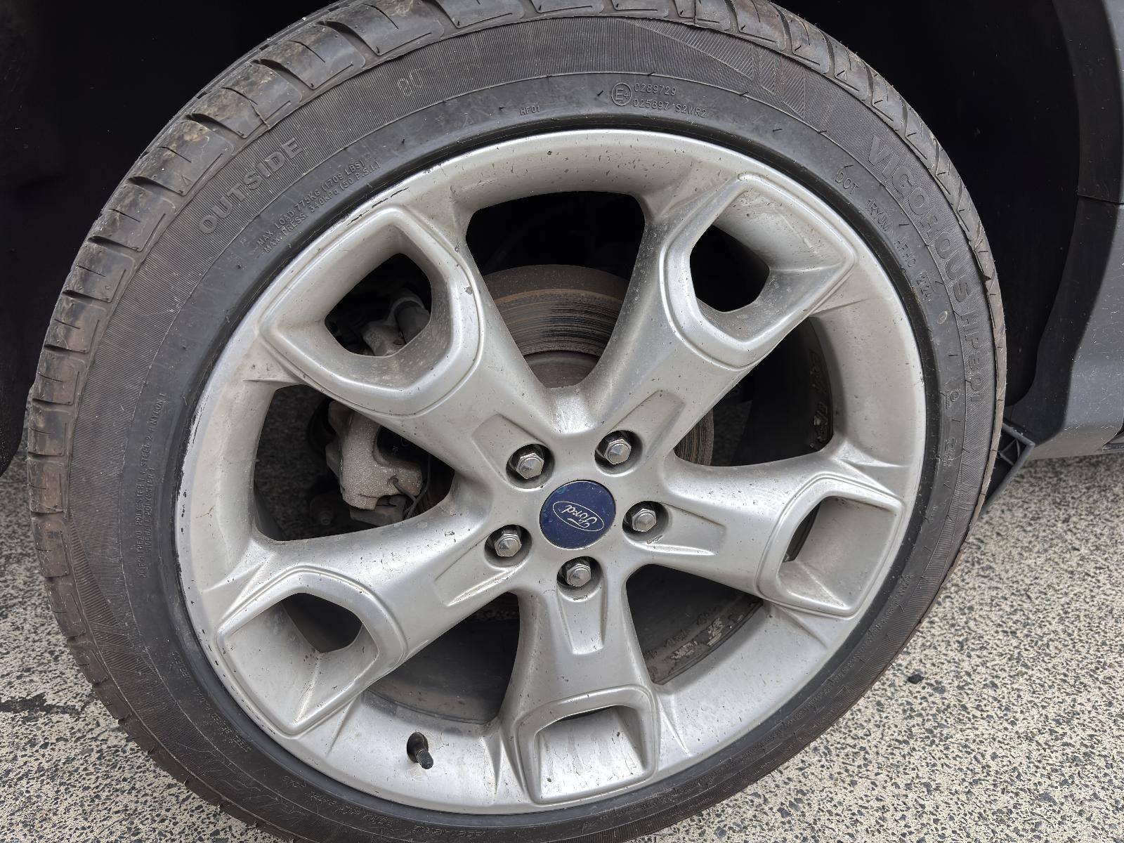 Ford Kuga - TF 2013-Present