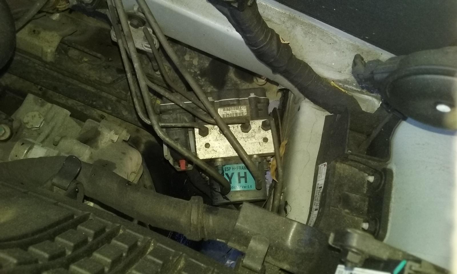 Hyundai i45 - 2010-2013