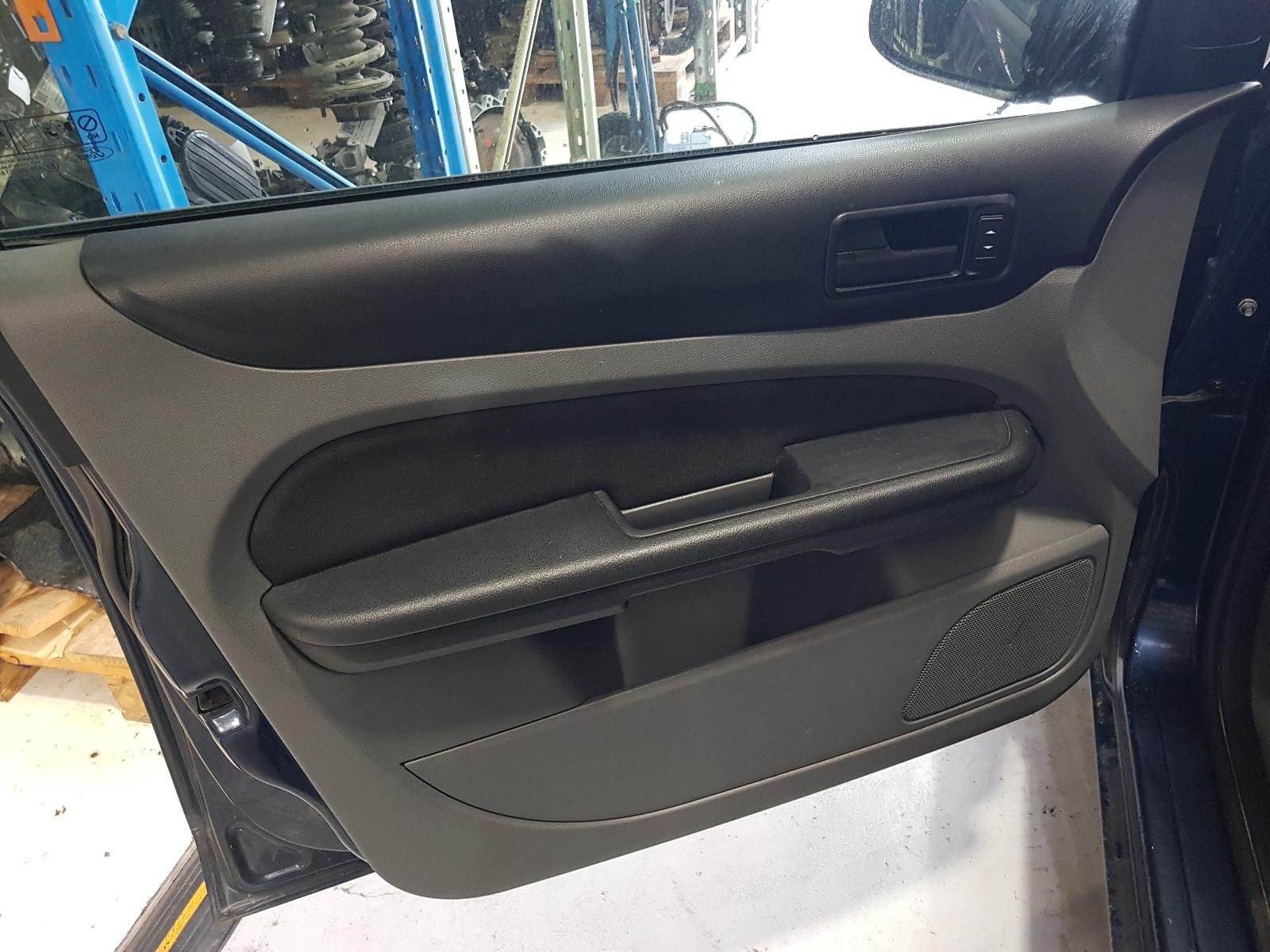 Ford Focus - LT-LV 2008-2011