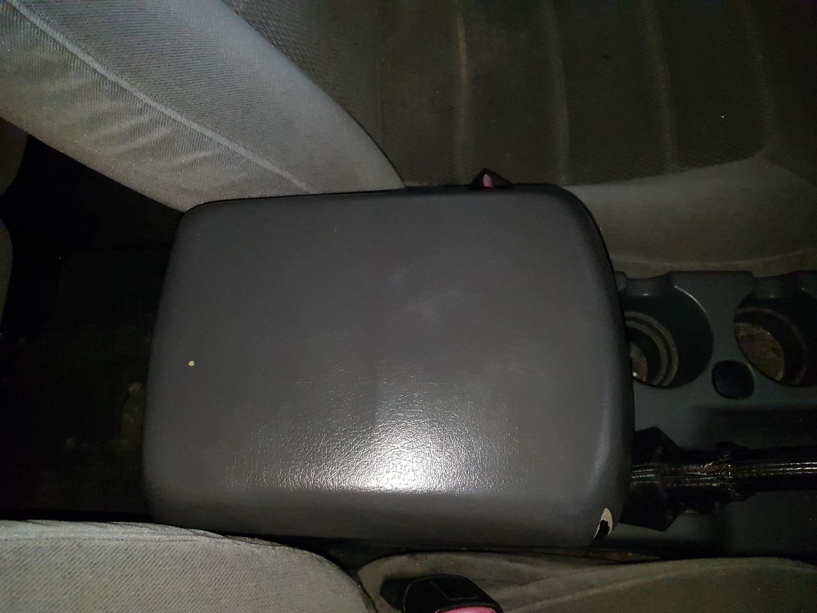 Ford Explorer - UT 2005-2007