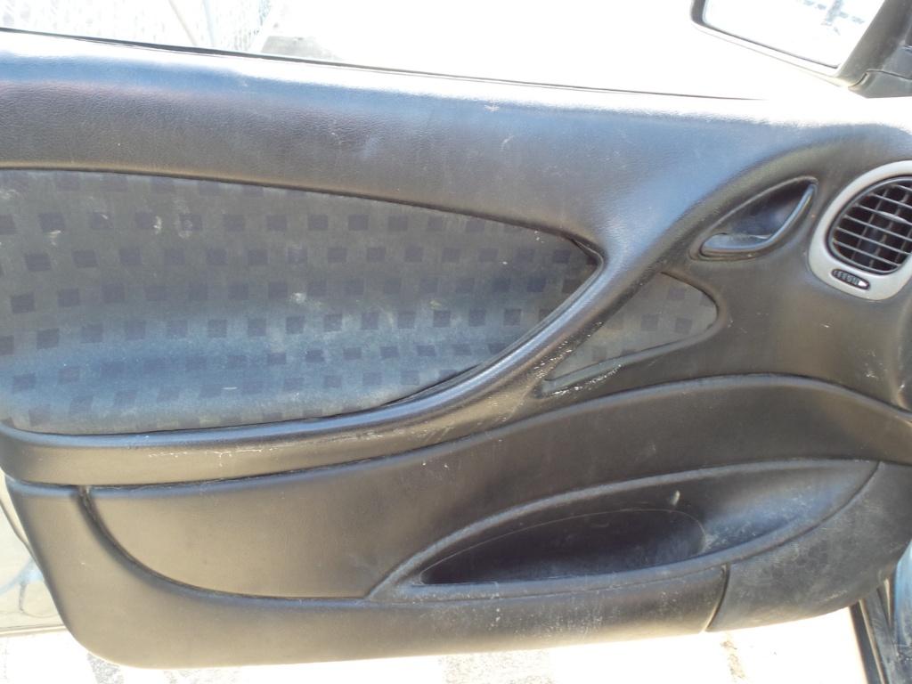 Holden Crewman - VY 2002-2004