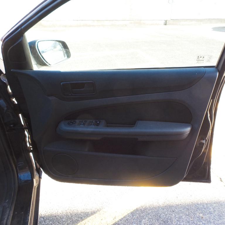 Ford Focus - LS 2005-2007