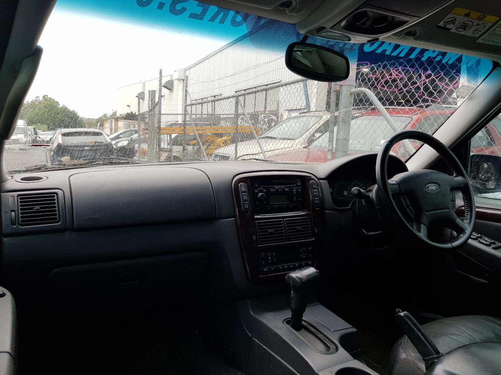 Ford Explorer - UT 2005-2007