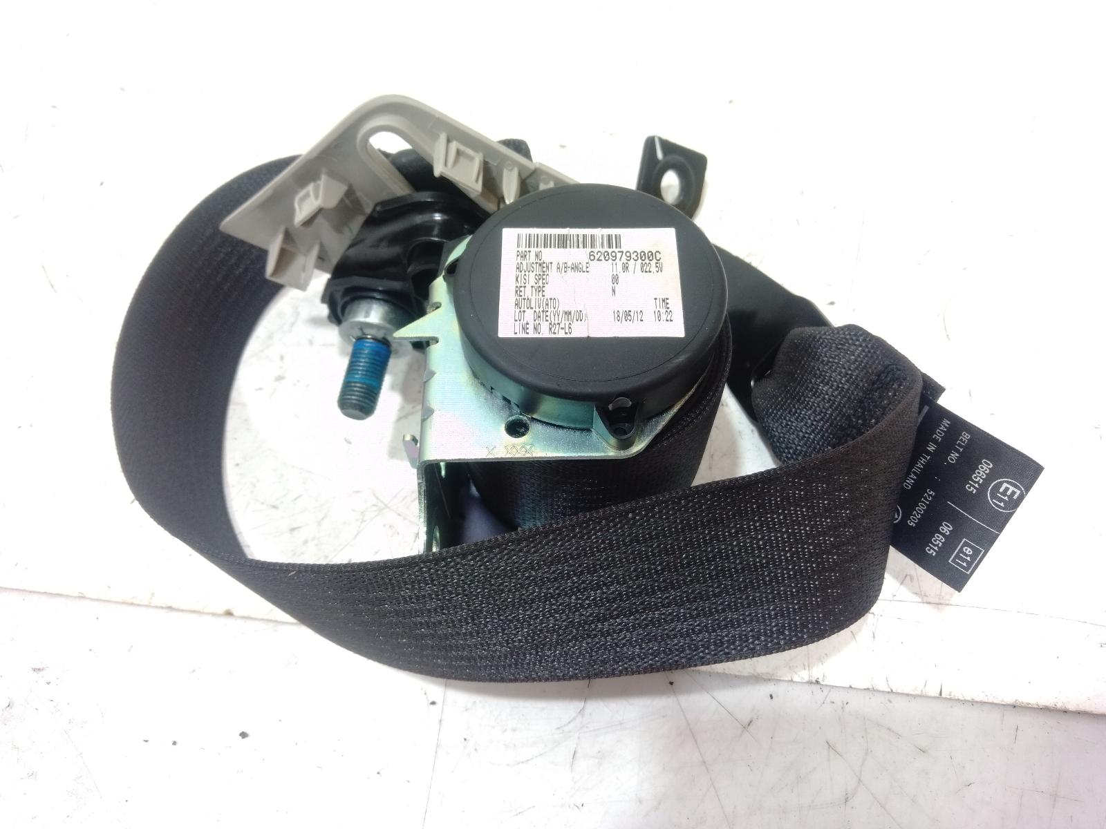 Seat_Belt_Stalk
