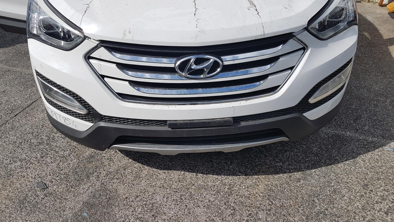 Hyundai Santa Fe - 2013-Present