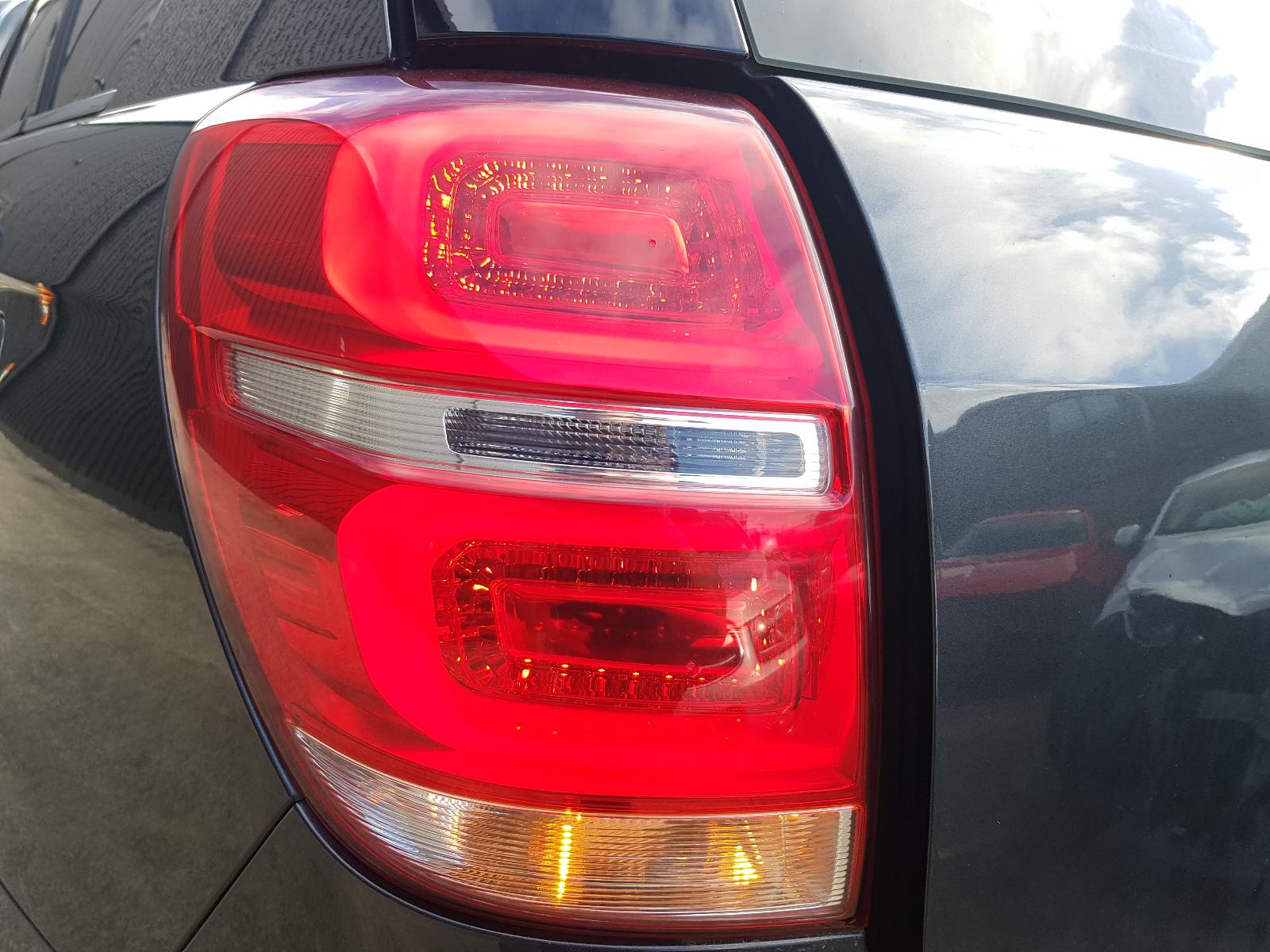 Holden Captiva - Captiva 7 2011-Present