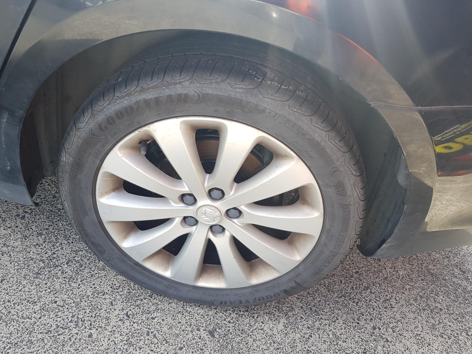 Holden Cruze - 2009-Present