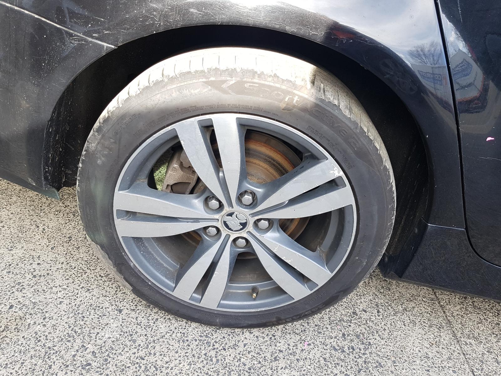 Holden Commodore - VF 2013-Present