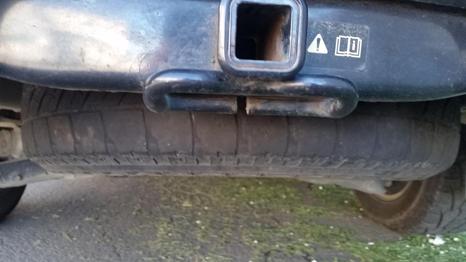 Ford Explorer - UT 2001-2005