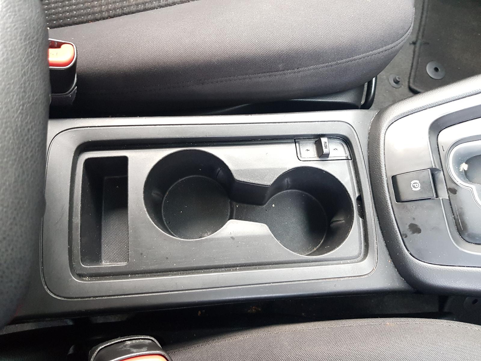 Holden Captiva - Captiva 7 2011-Present