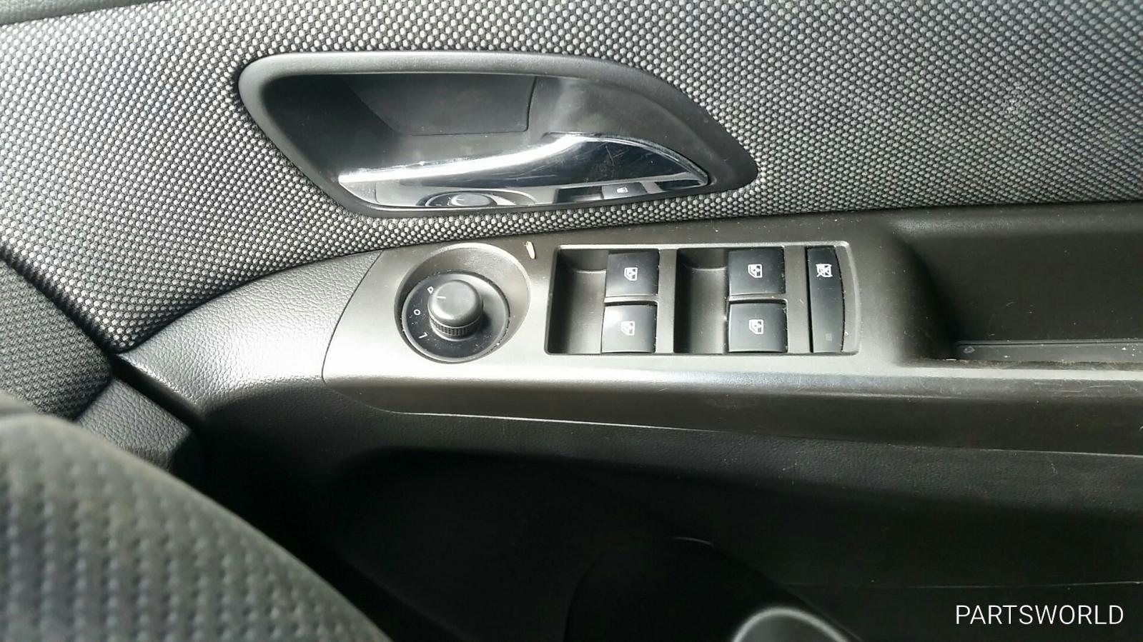 Holden Cruze - 2009-Present