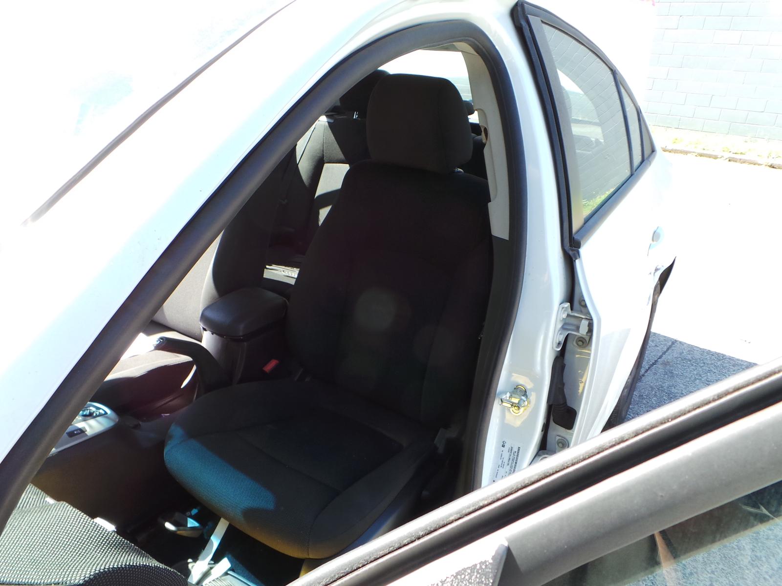 Holden Cruze - 2009-Present