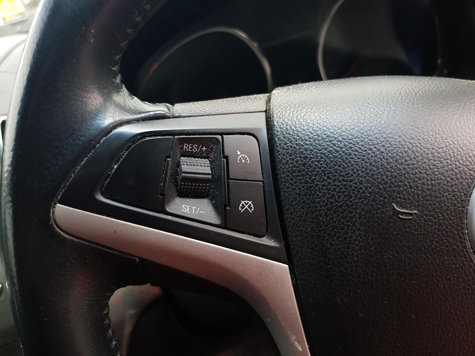 Holden Captiva - Captiva 7 2011-Present